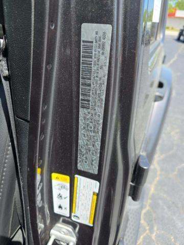 JEEP UNLIMITED SAHARA - 1