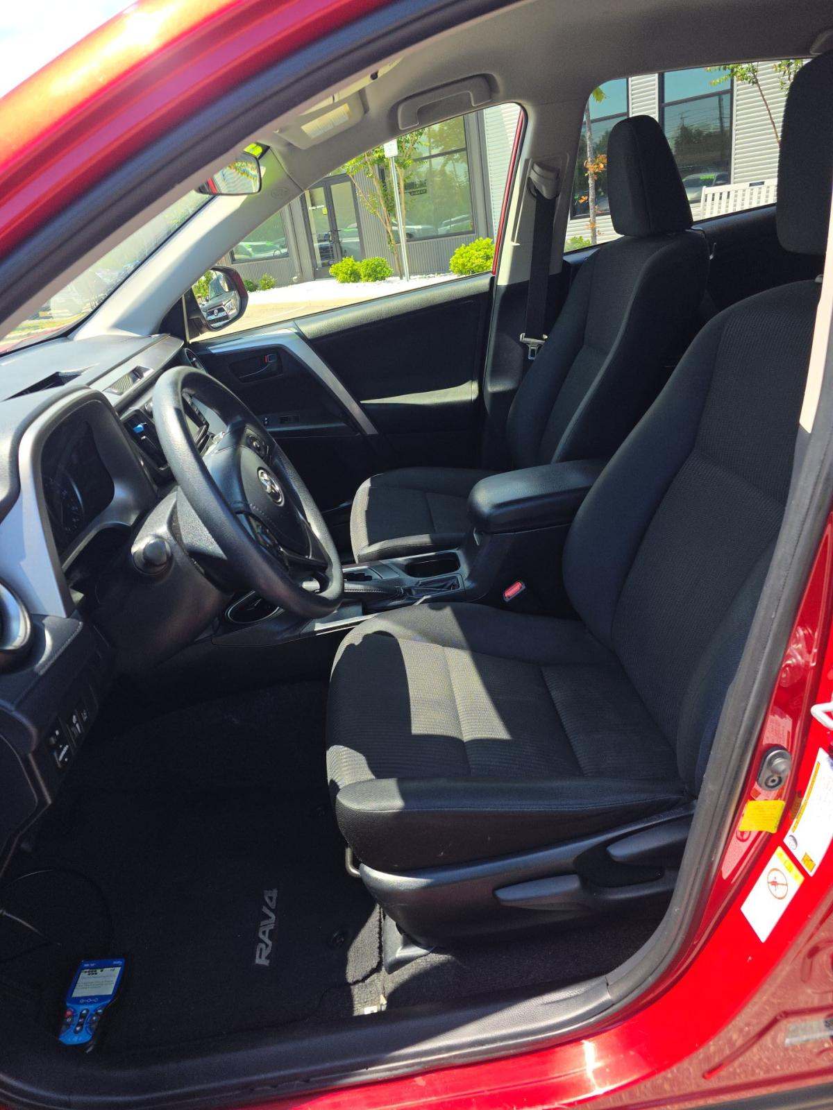 TOYOTA RAV4 - 2