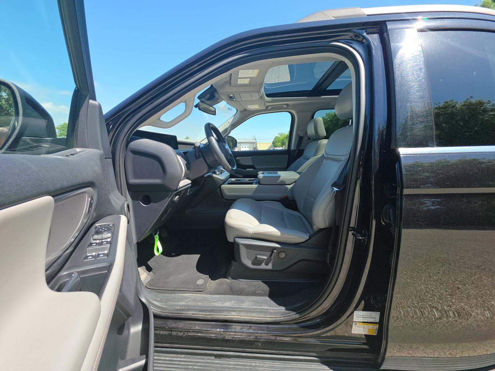 FORD EXPEDITION - 2
