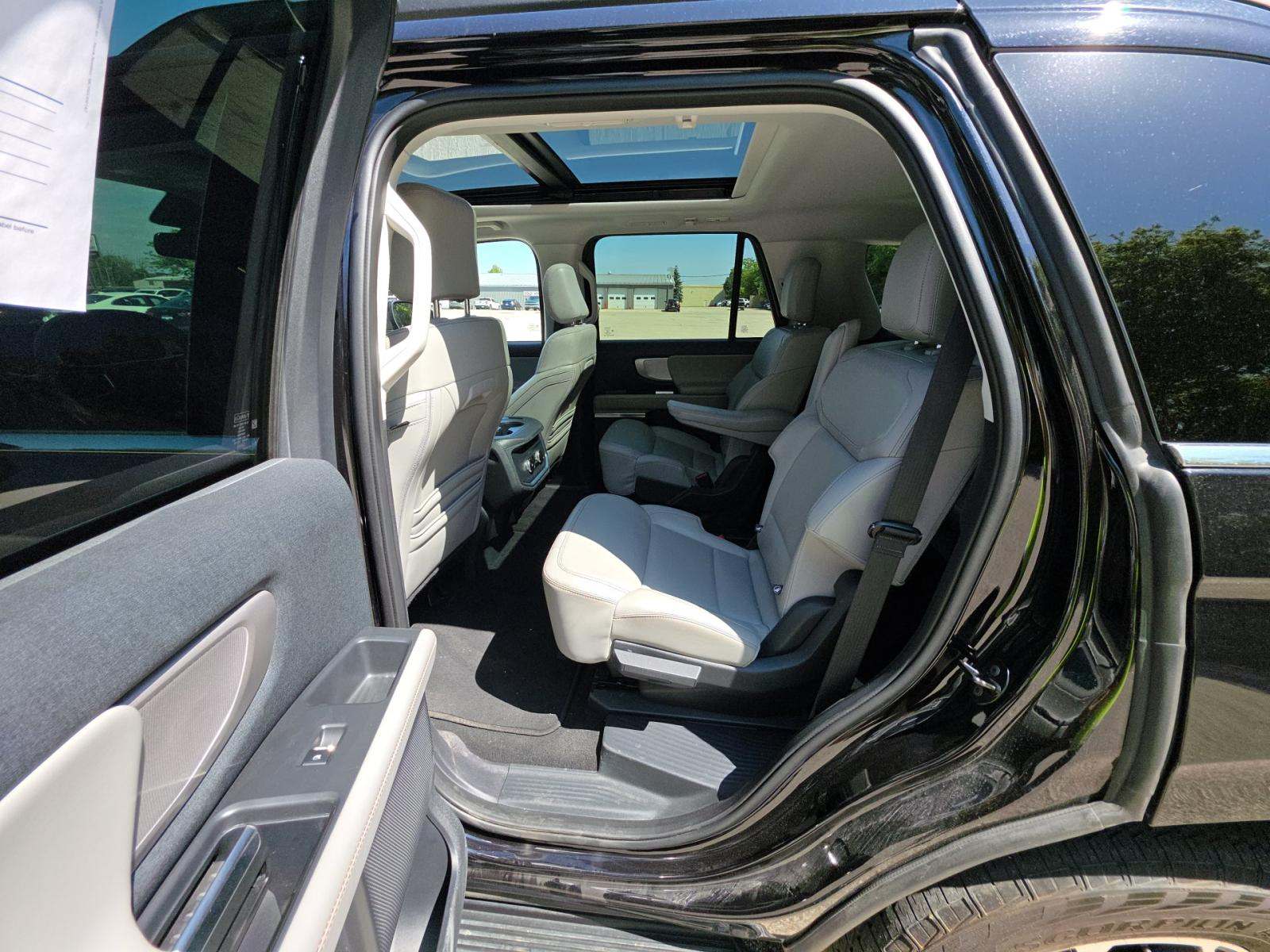 FORD EXPEDITION - 9