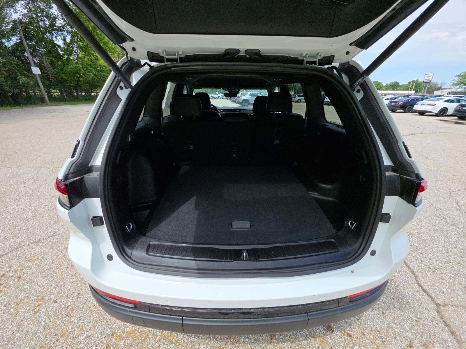 2025 Jeep Grand Cherokee Limited AWD