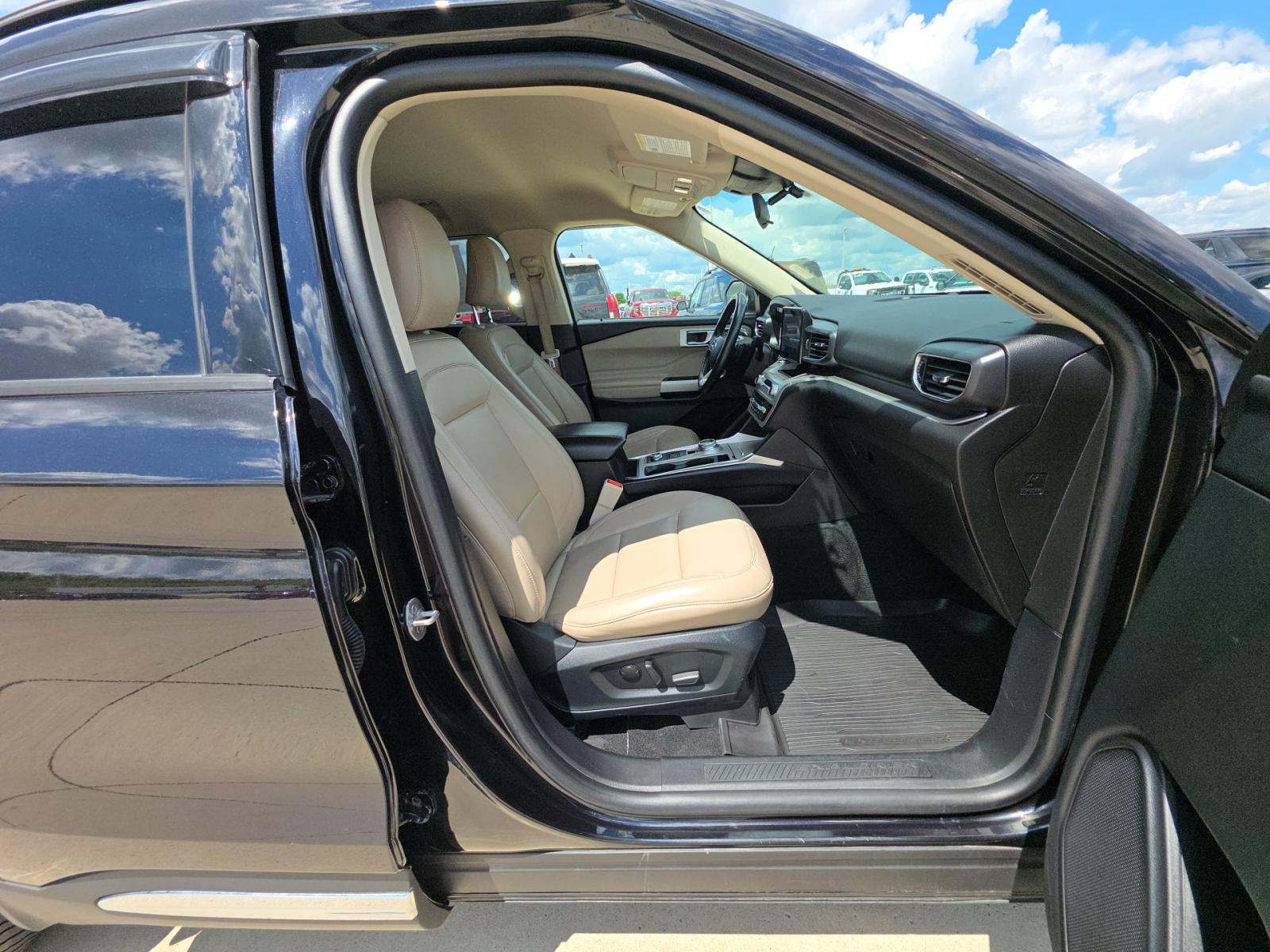 2021 Ford Explorer XLT AWD