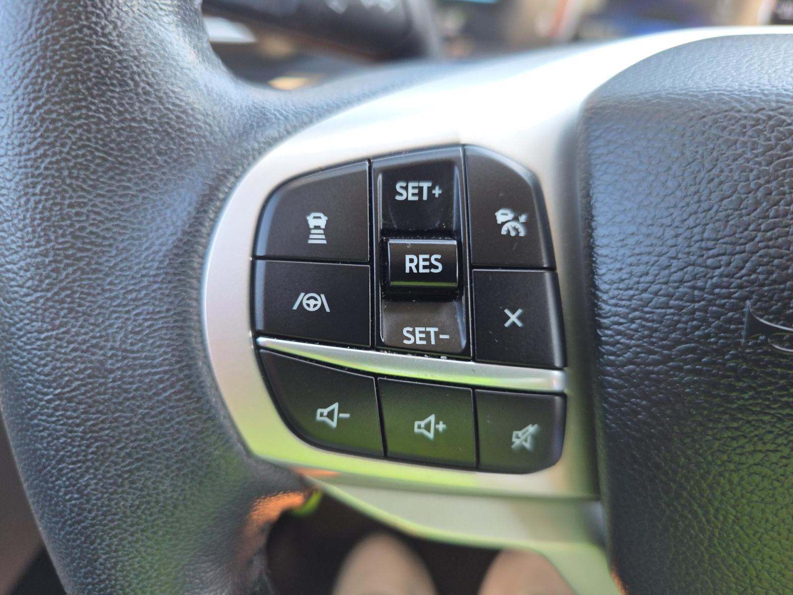 2023 Ford Explorer XLT AWD