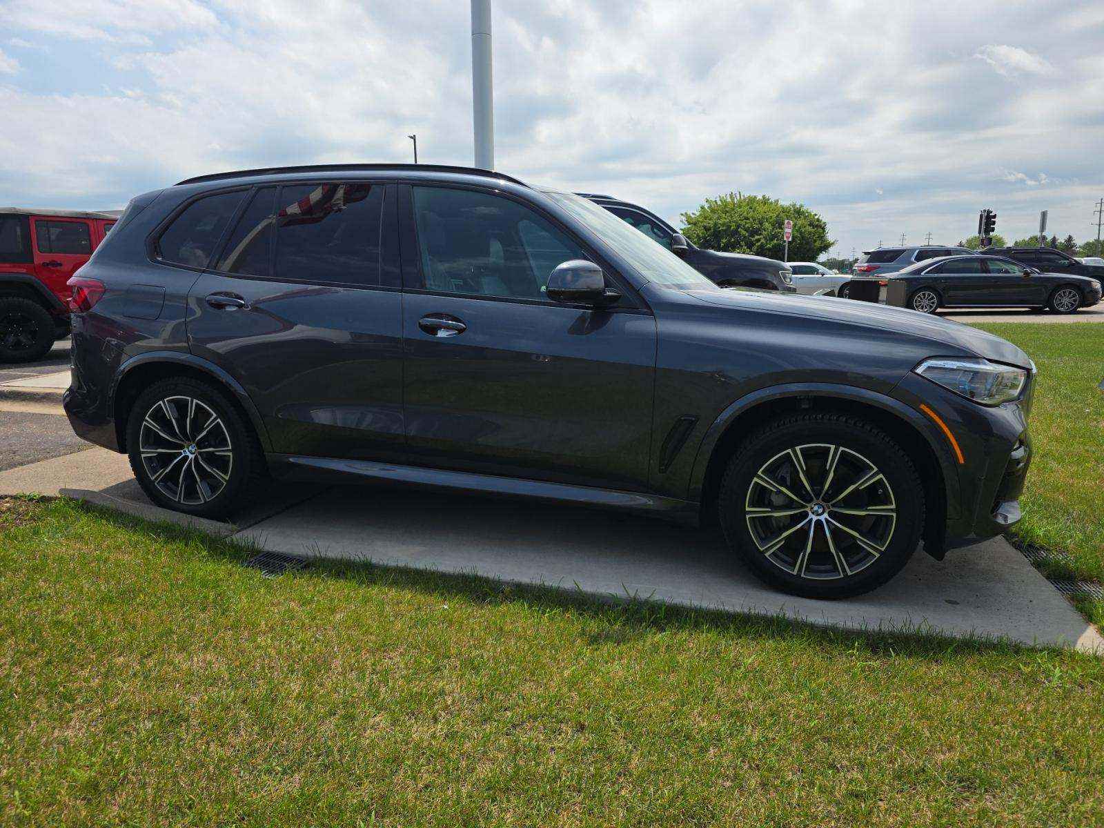 2019 BMW X5 xDrive50i AWD