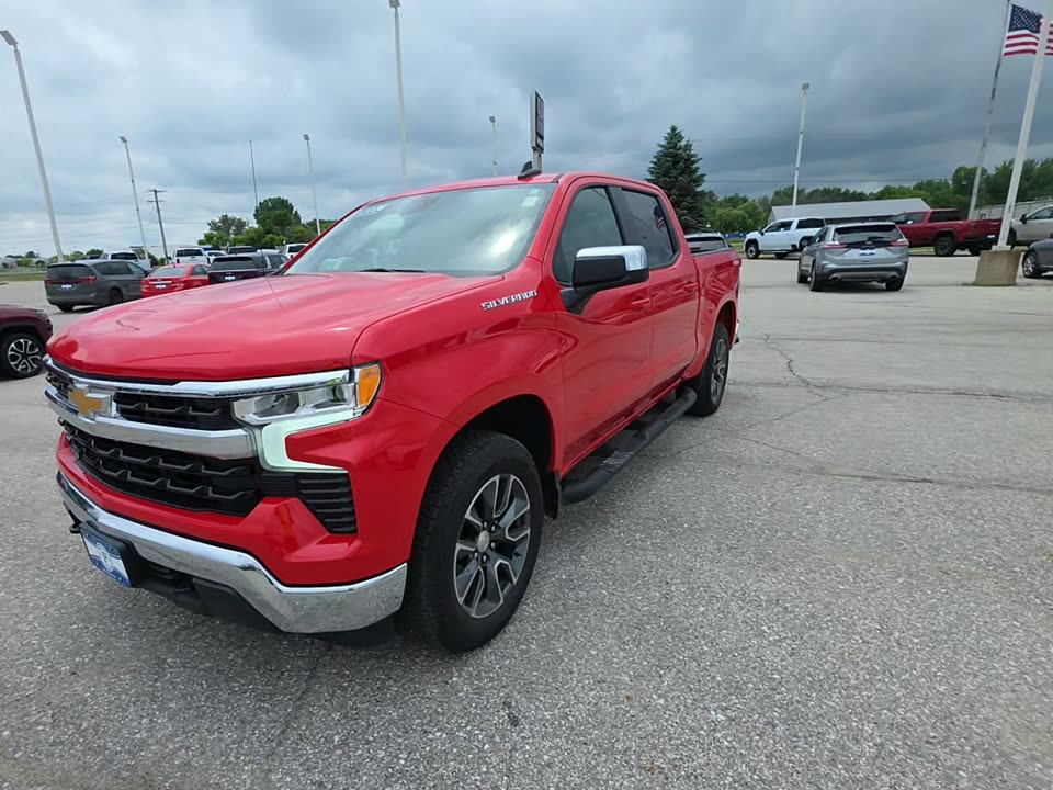 2024 Chevrolet Silverado 1500 LT AWD