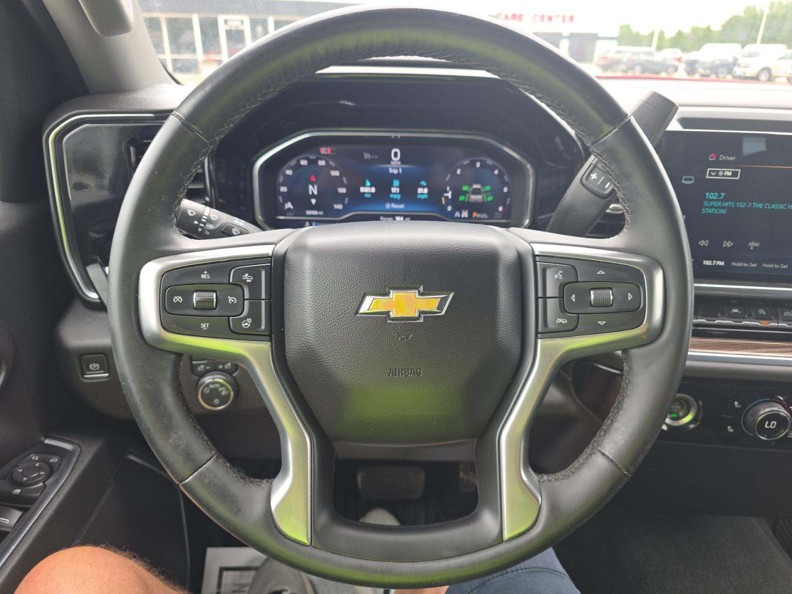 2024 Chevrolet Silverado 1500 LT AWD