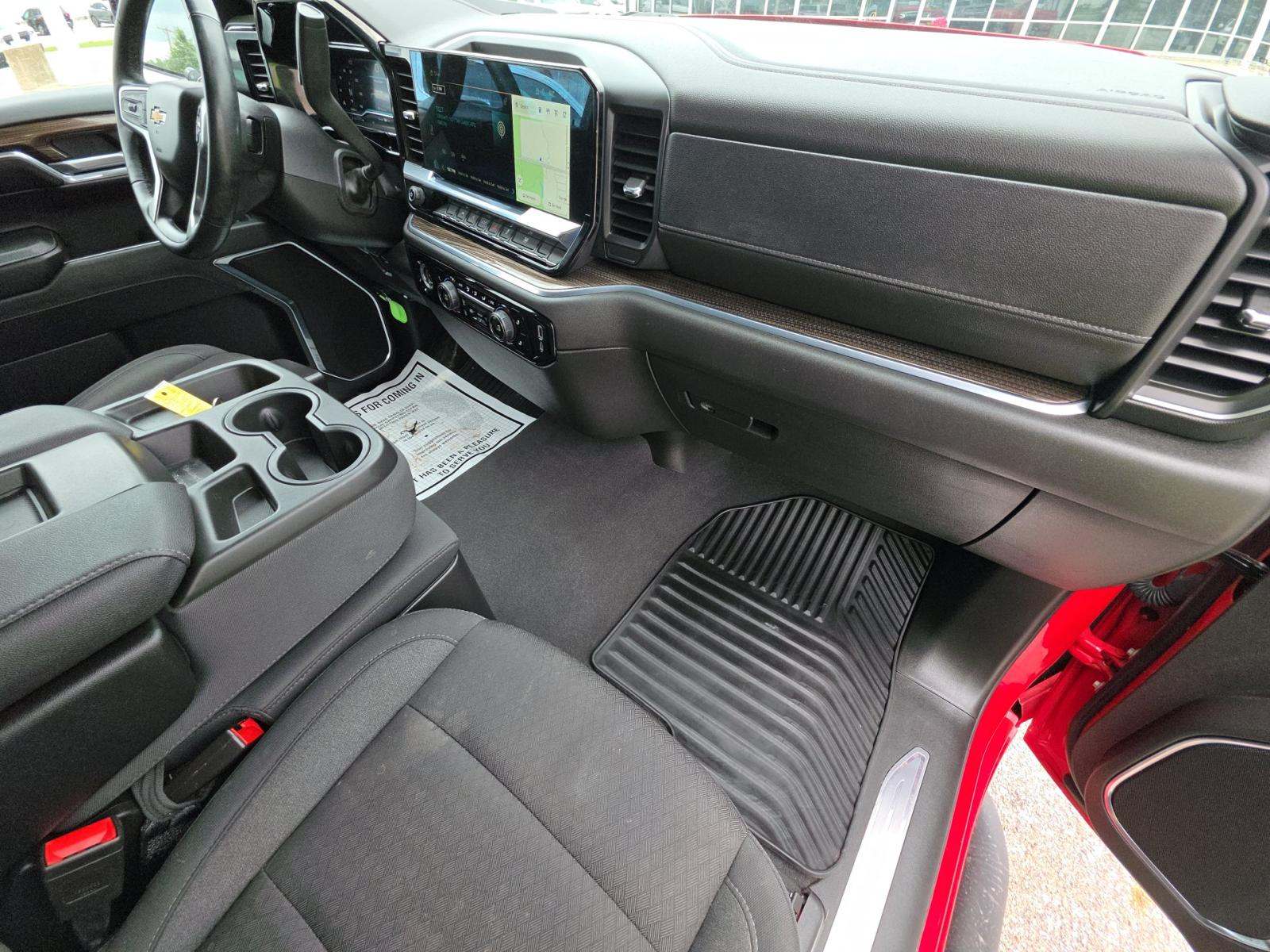 2024 Chevrolet Silverado 1500 LT AWD