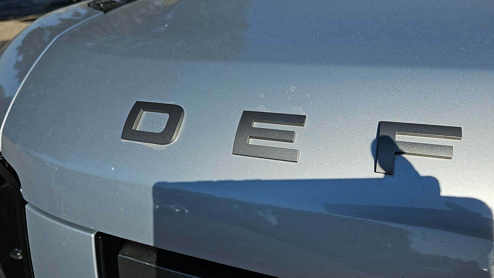 2021 Land Rover Defender 90 X-Dynamic S AWD