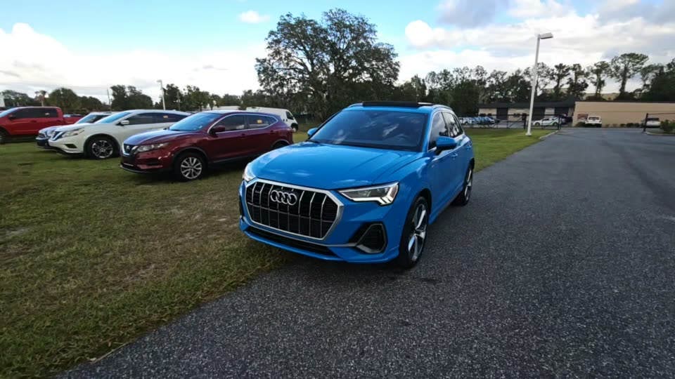 2020 Audi Q3 2.0T S line Prestige