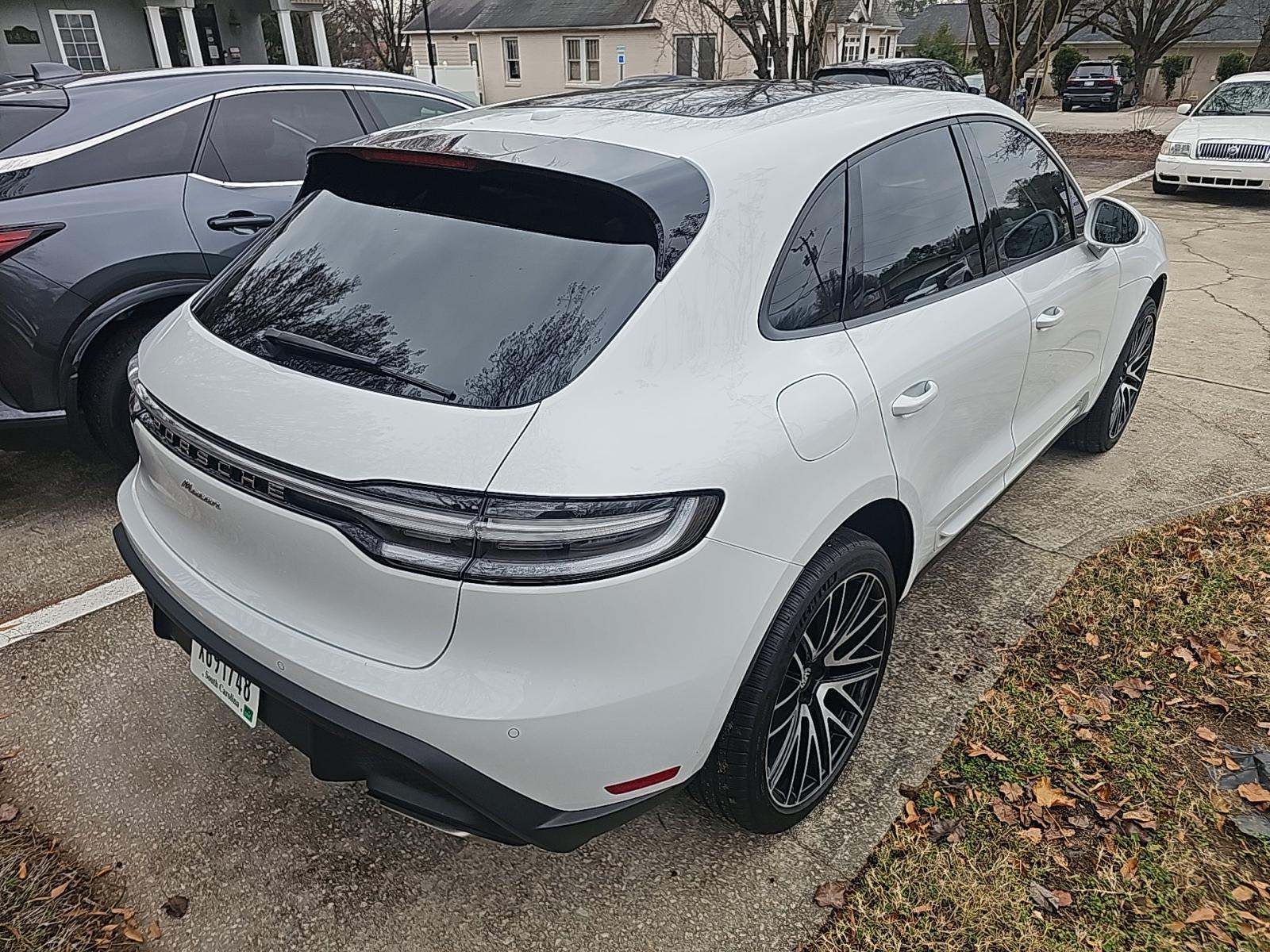 2024 Porsche Macan Base AWD