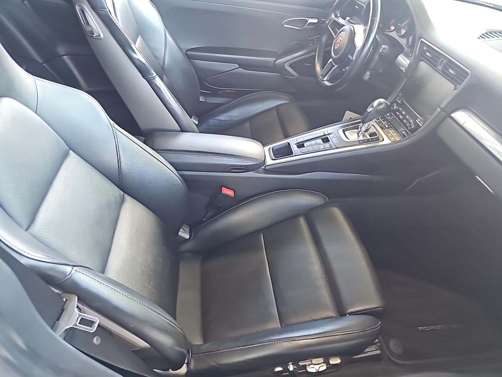 2019 Porsche 911 Carrera RWD