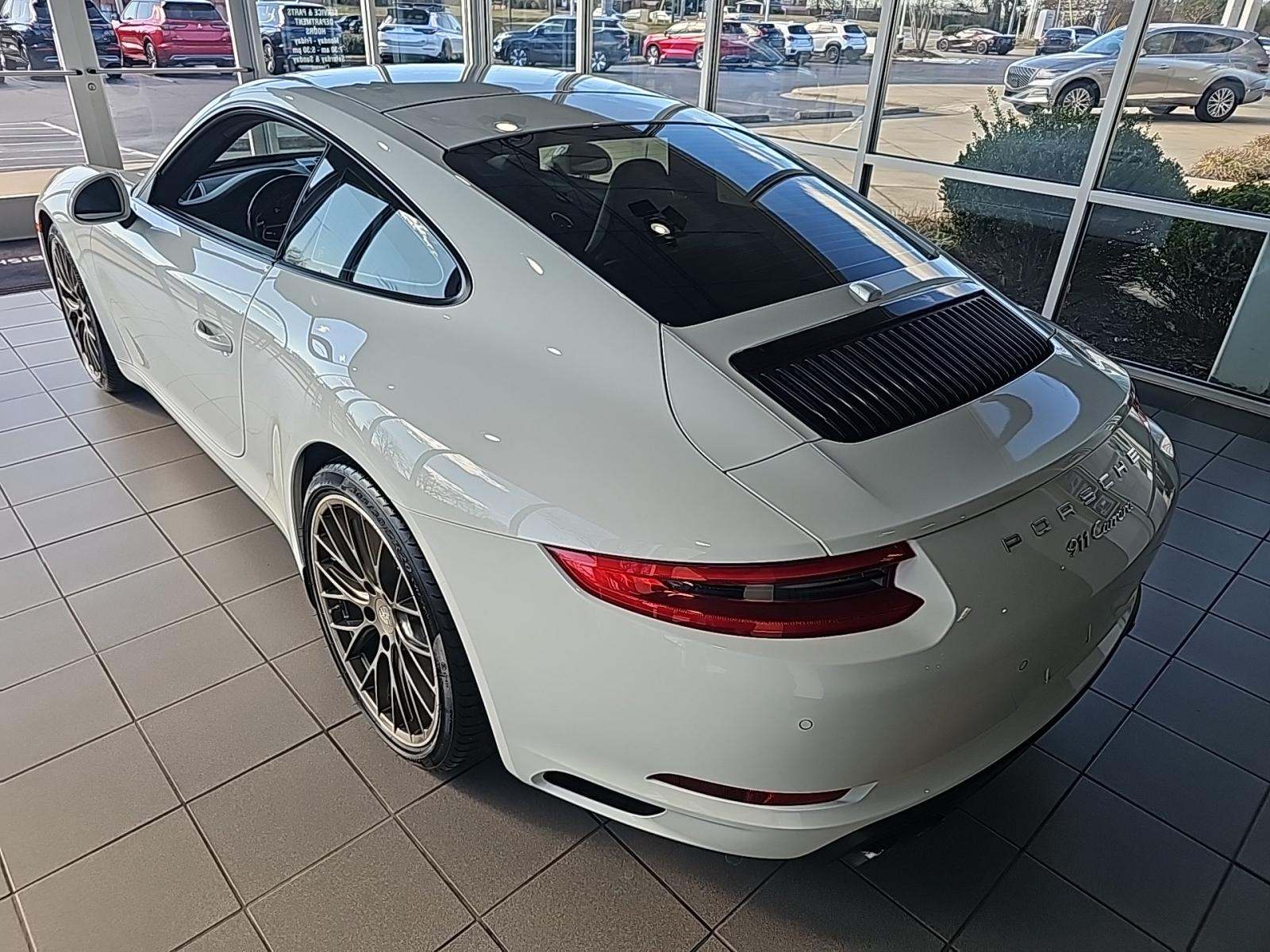 2019 Porsche 911 Carrera RWD