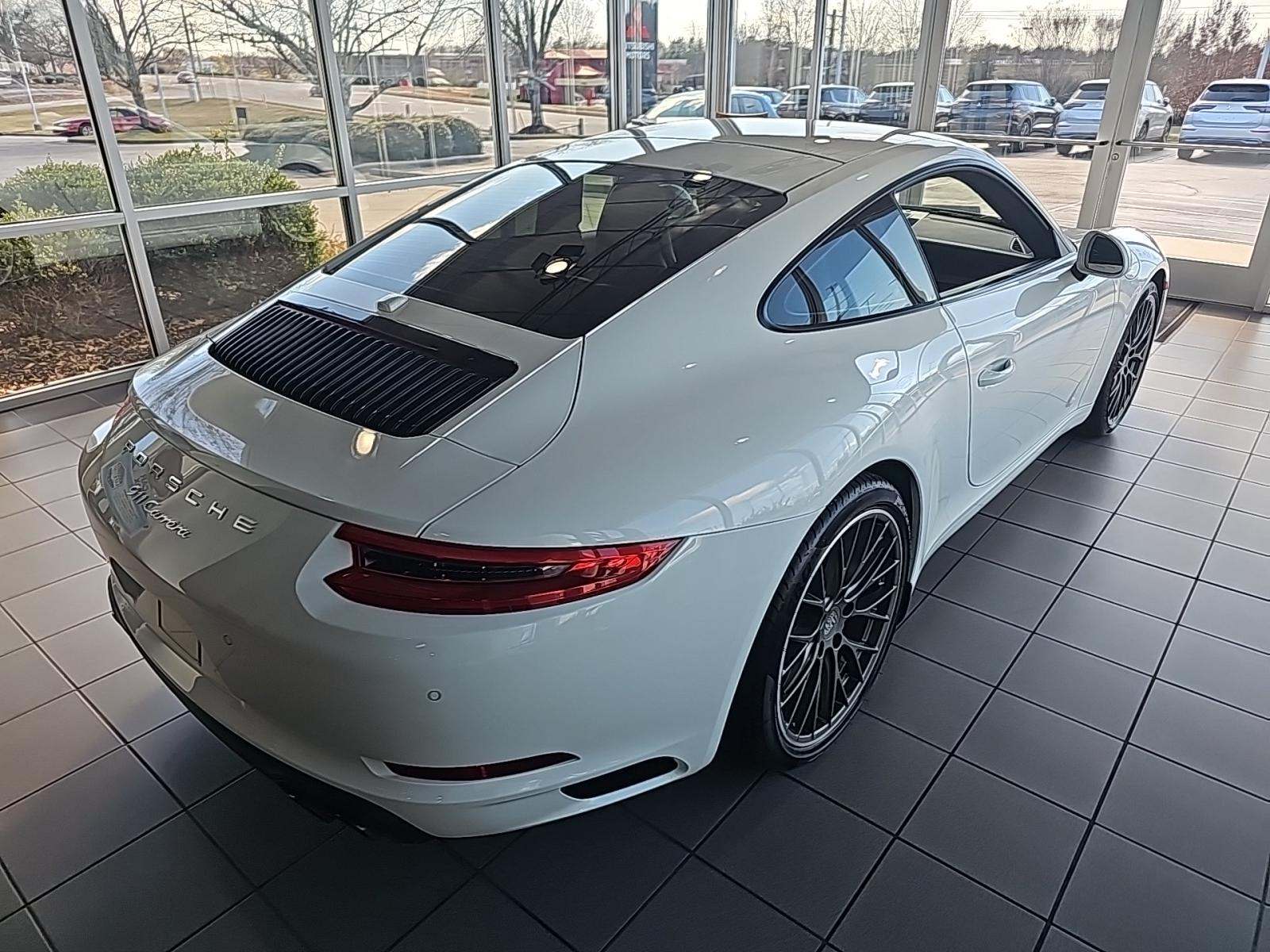 2019 Porsche 911 Carrera RWD