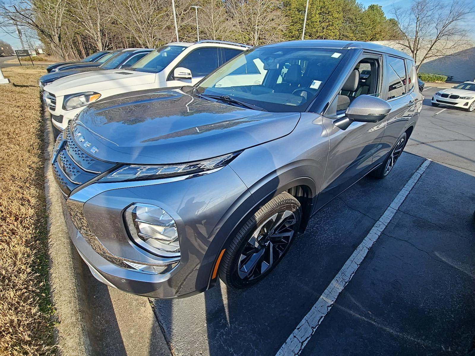 2023 Mitsubishi Outlander SE FWD