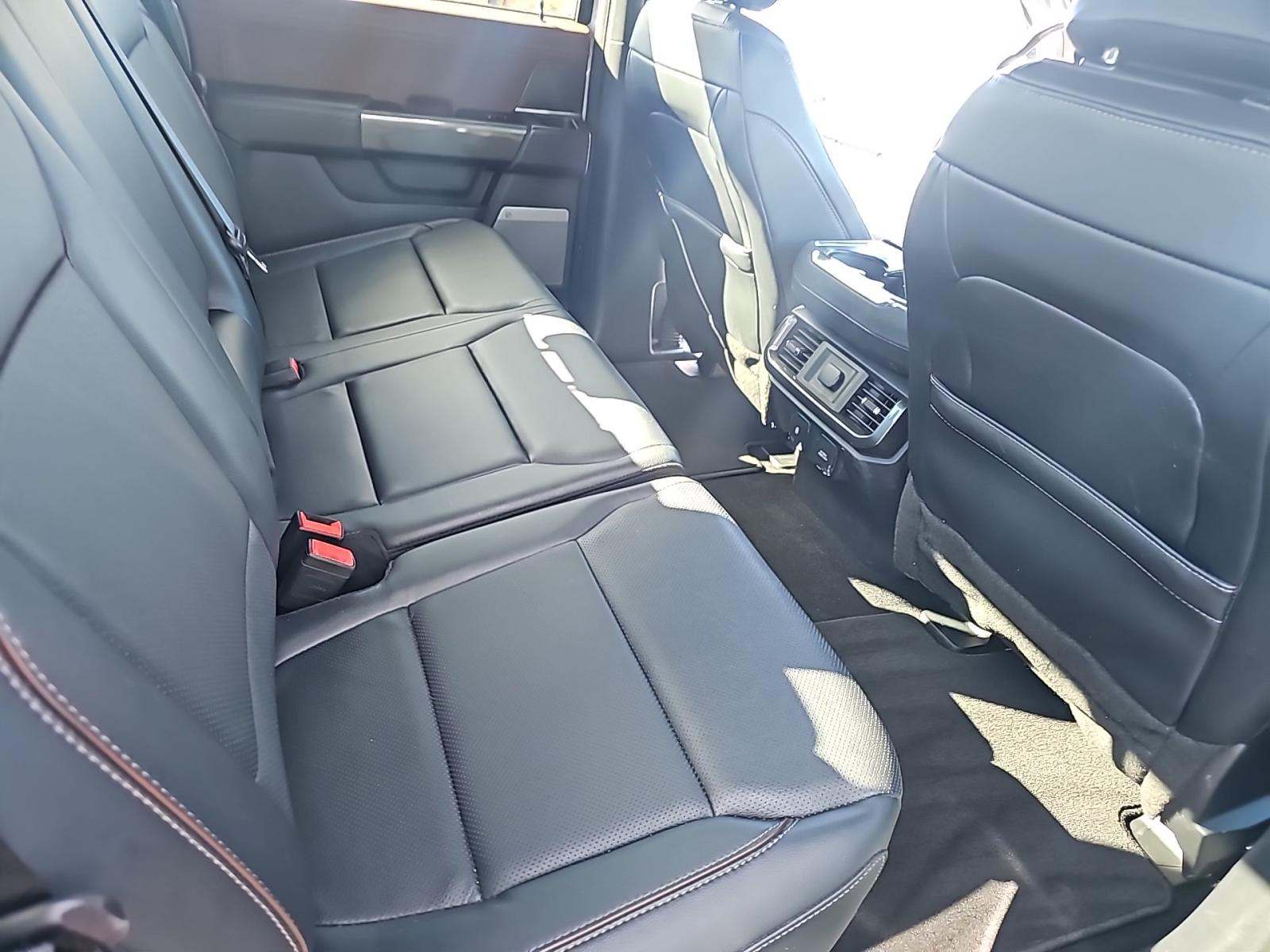 2023 Ford F-150 Lariat AWD