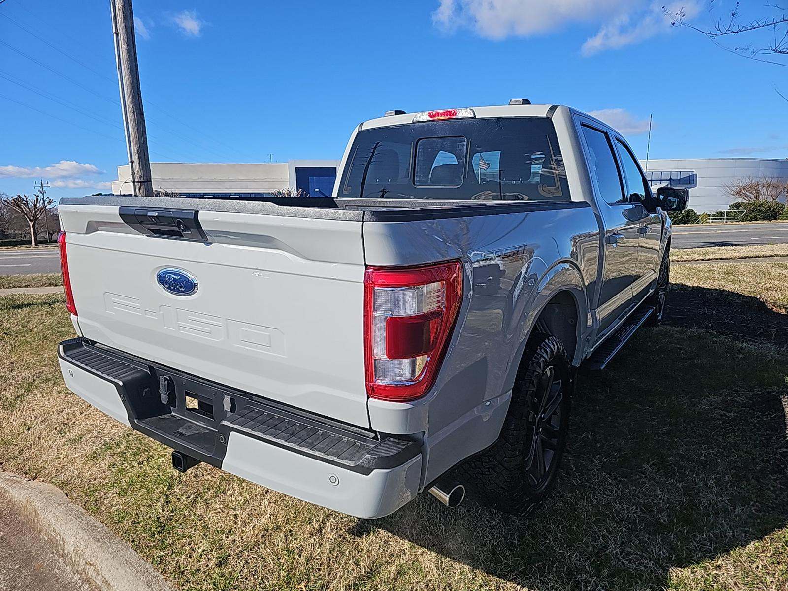 2023 Ford F-150 Lariat AWD