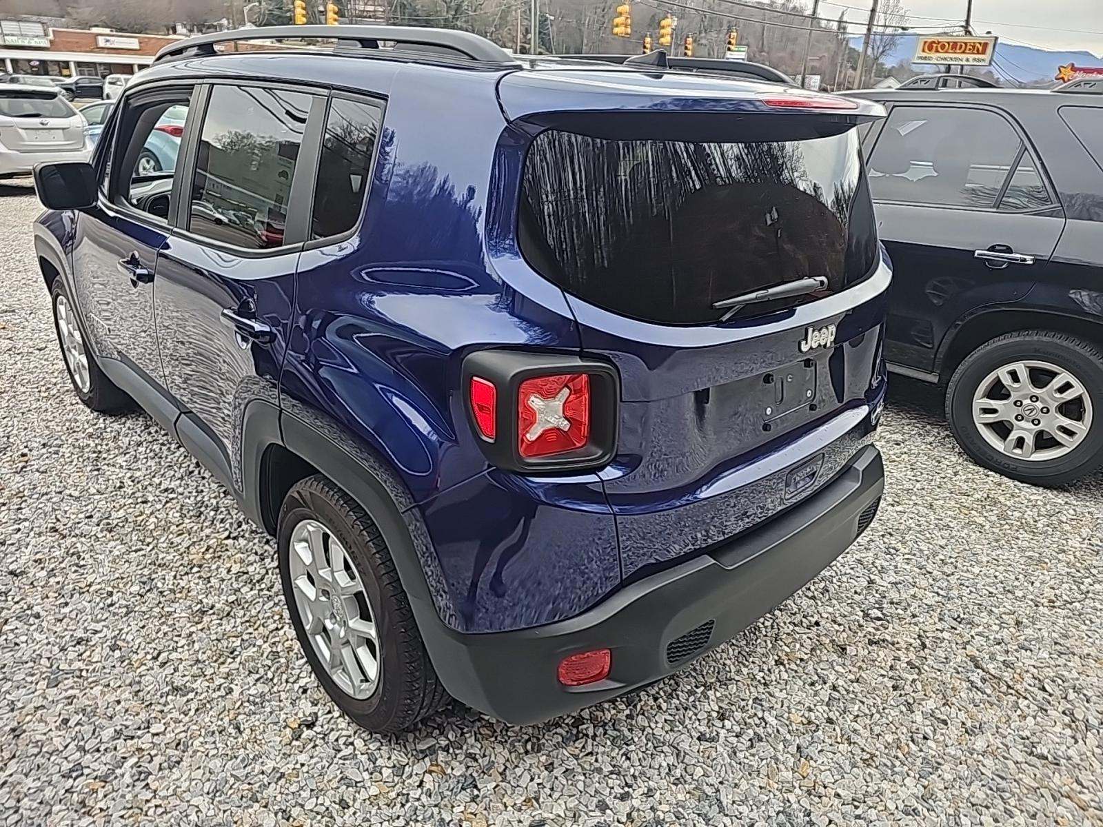 2019 Jeep Renegade Latitude FWD