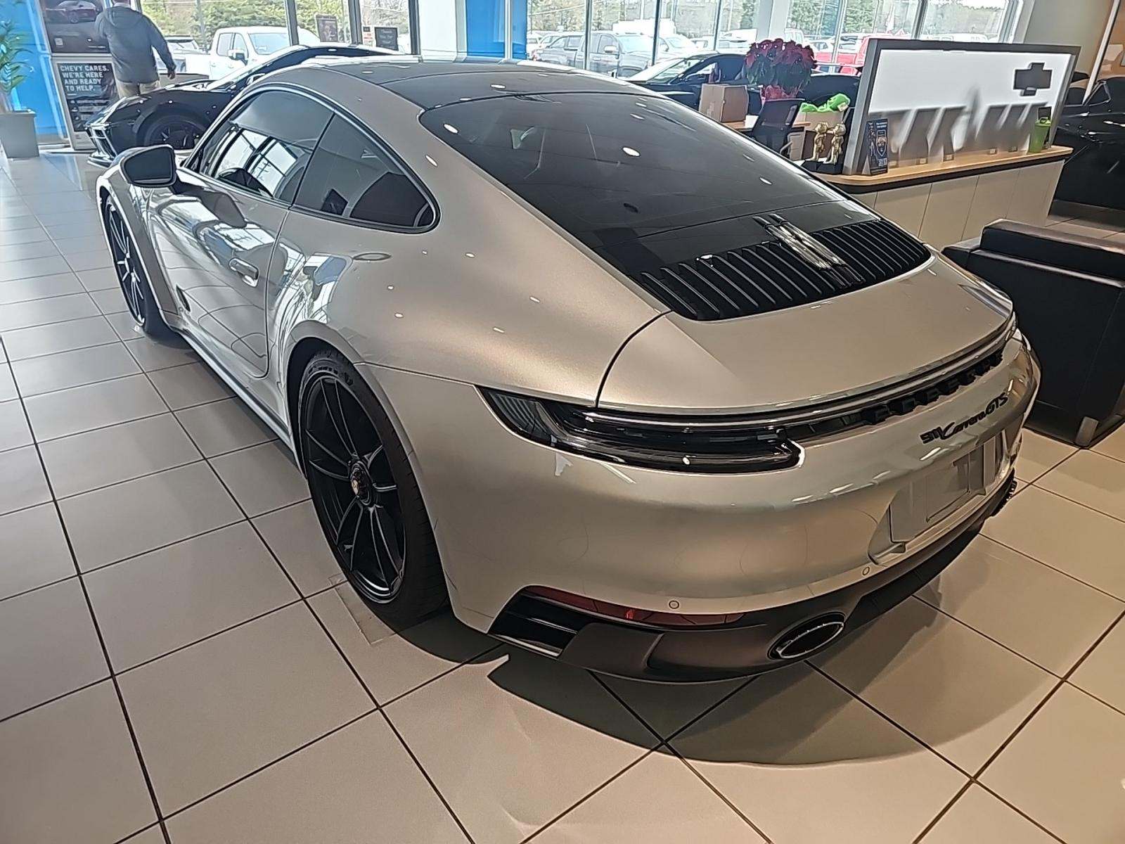 2022 Porsche 911 Carrera GTS RWD