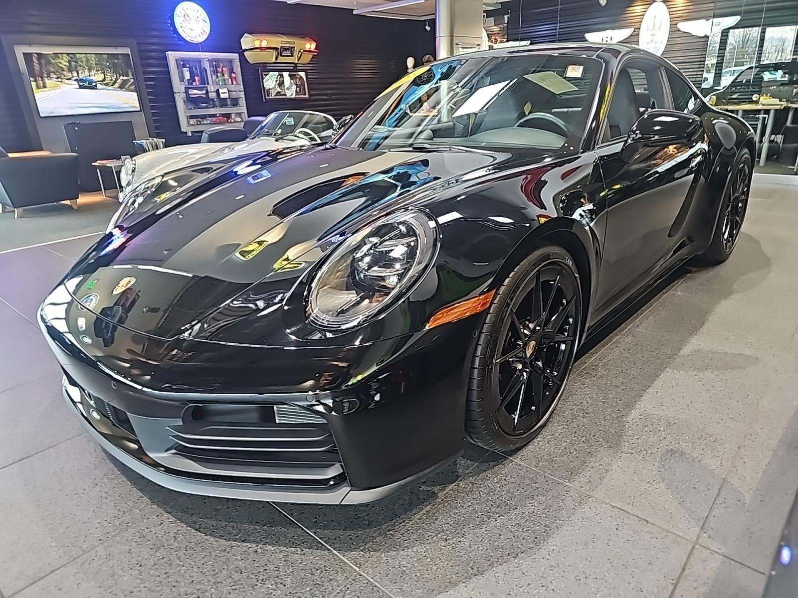 2025 Porsche 911 Carrera RWD