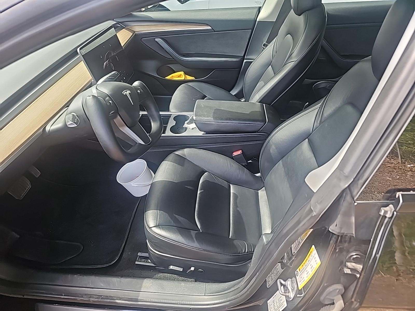 2022 Tesla Model 3 Standard Range RWD