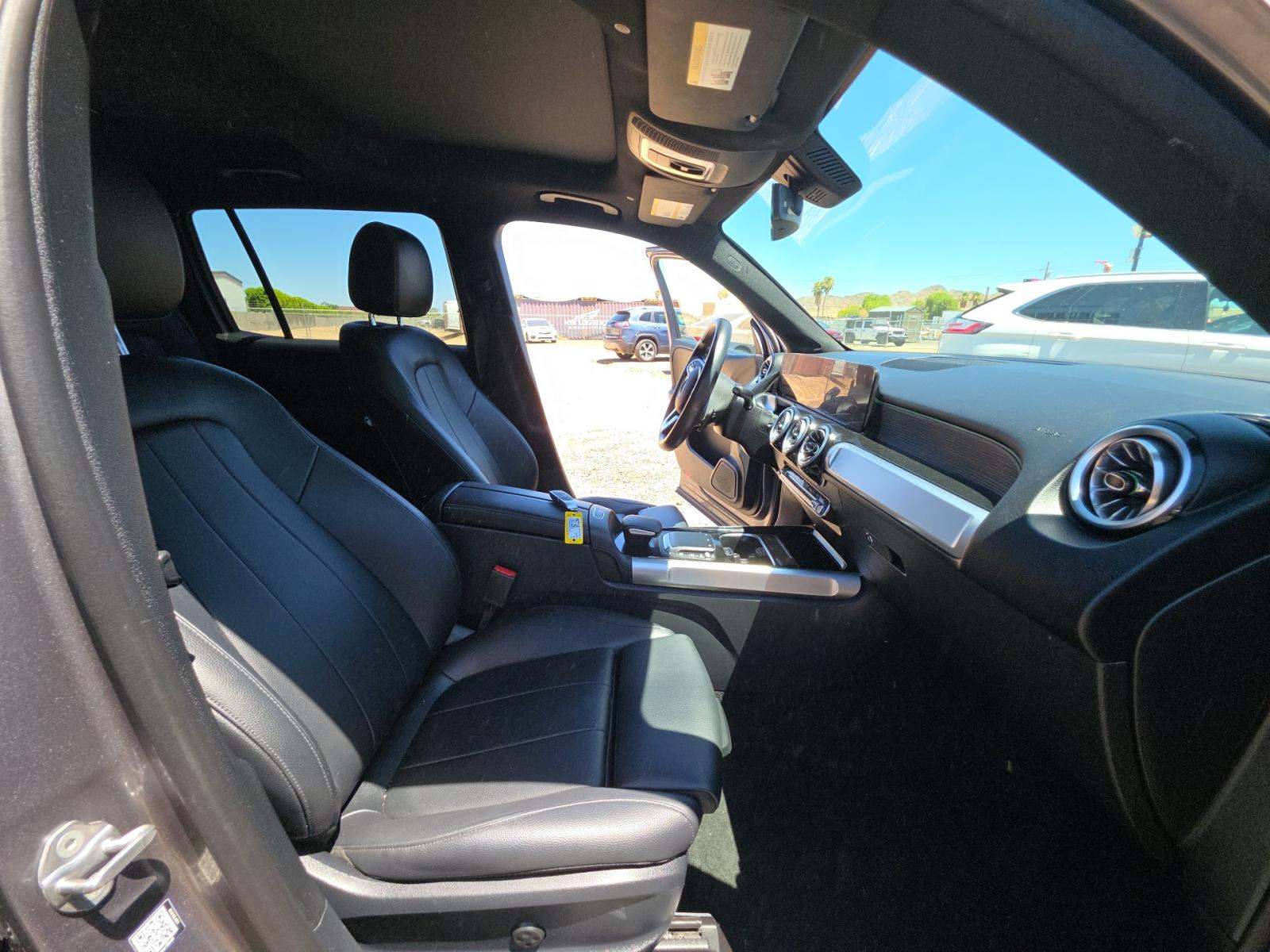 2023 Mercedes-Benz GLB GLB 250 FWD