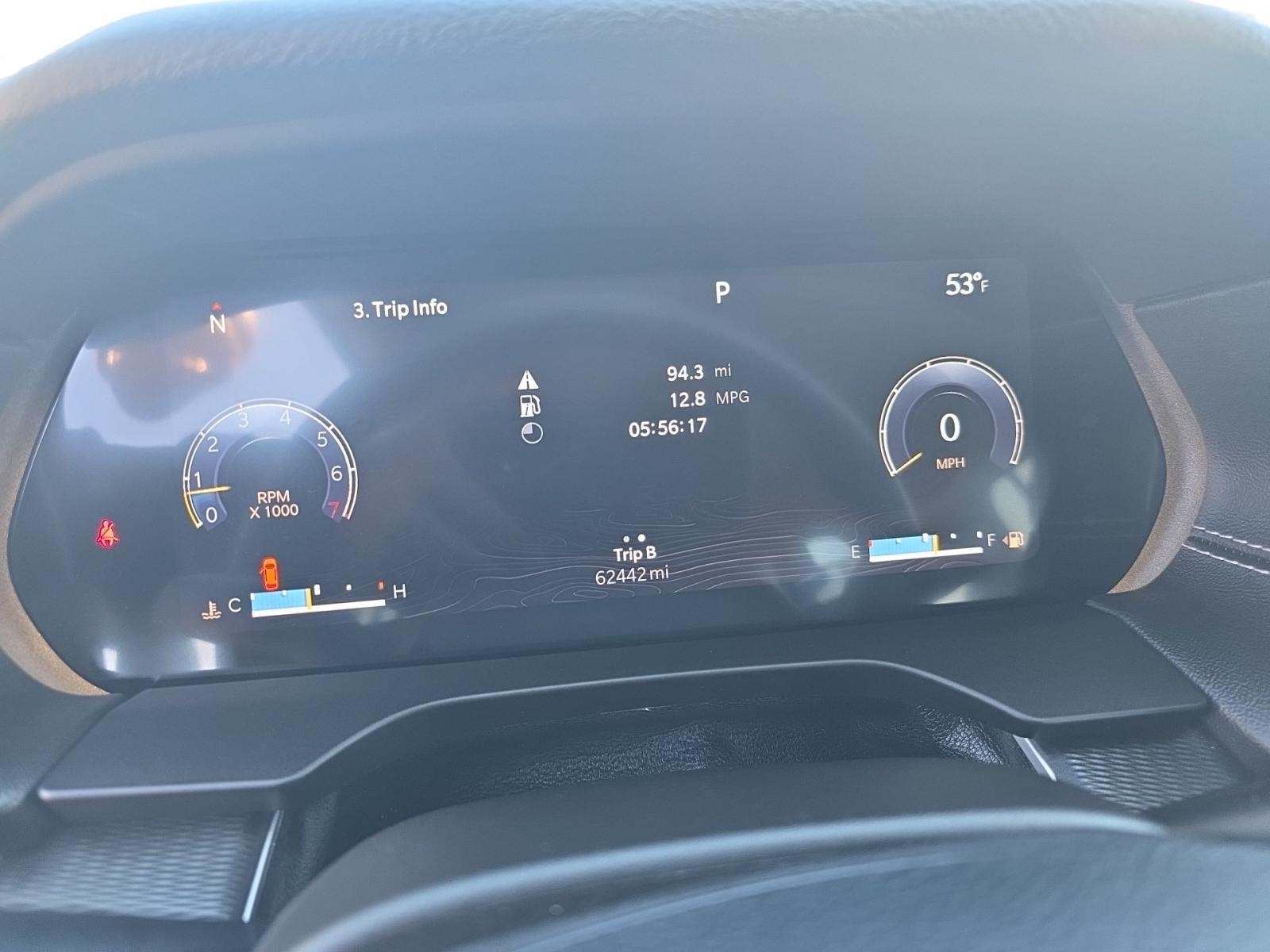 2023 Jeep Grand Cherokee Laredo RWD