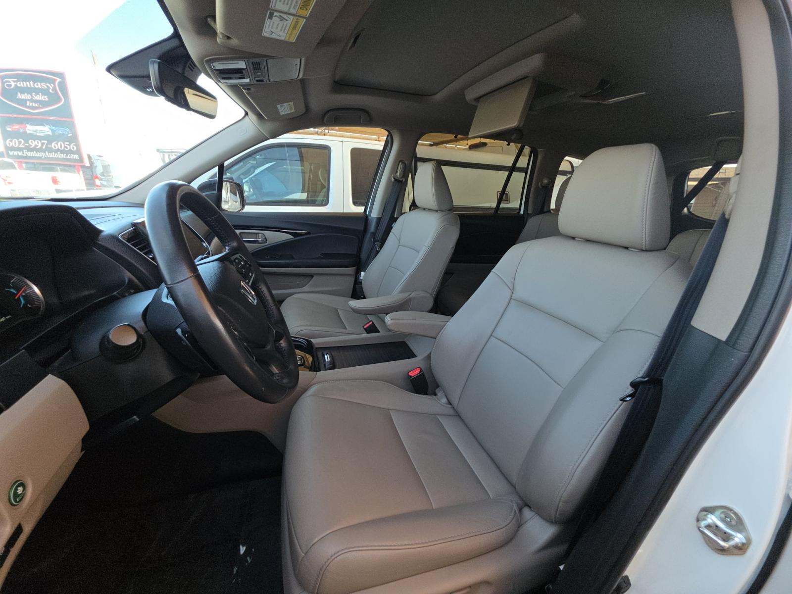2019 Honda Pilot Touring FWD