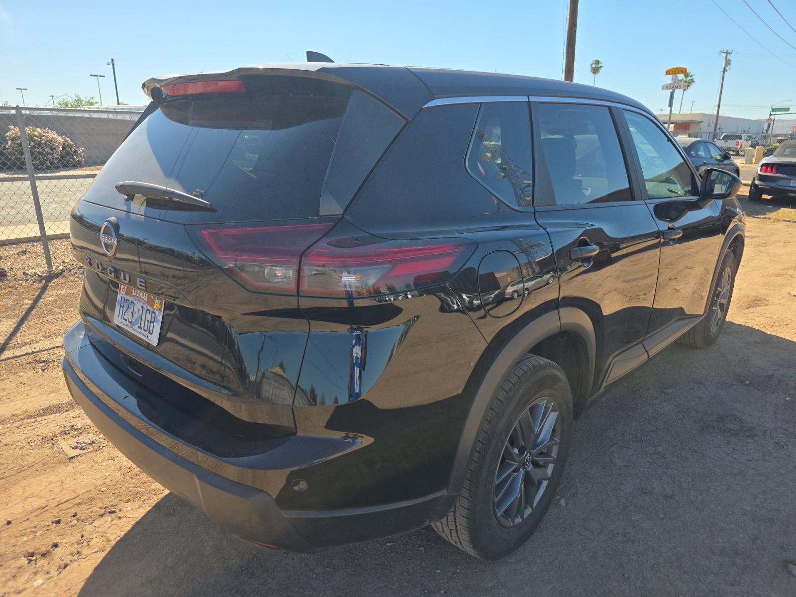 2024 Nissan Rogue S FWD