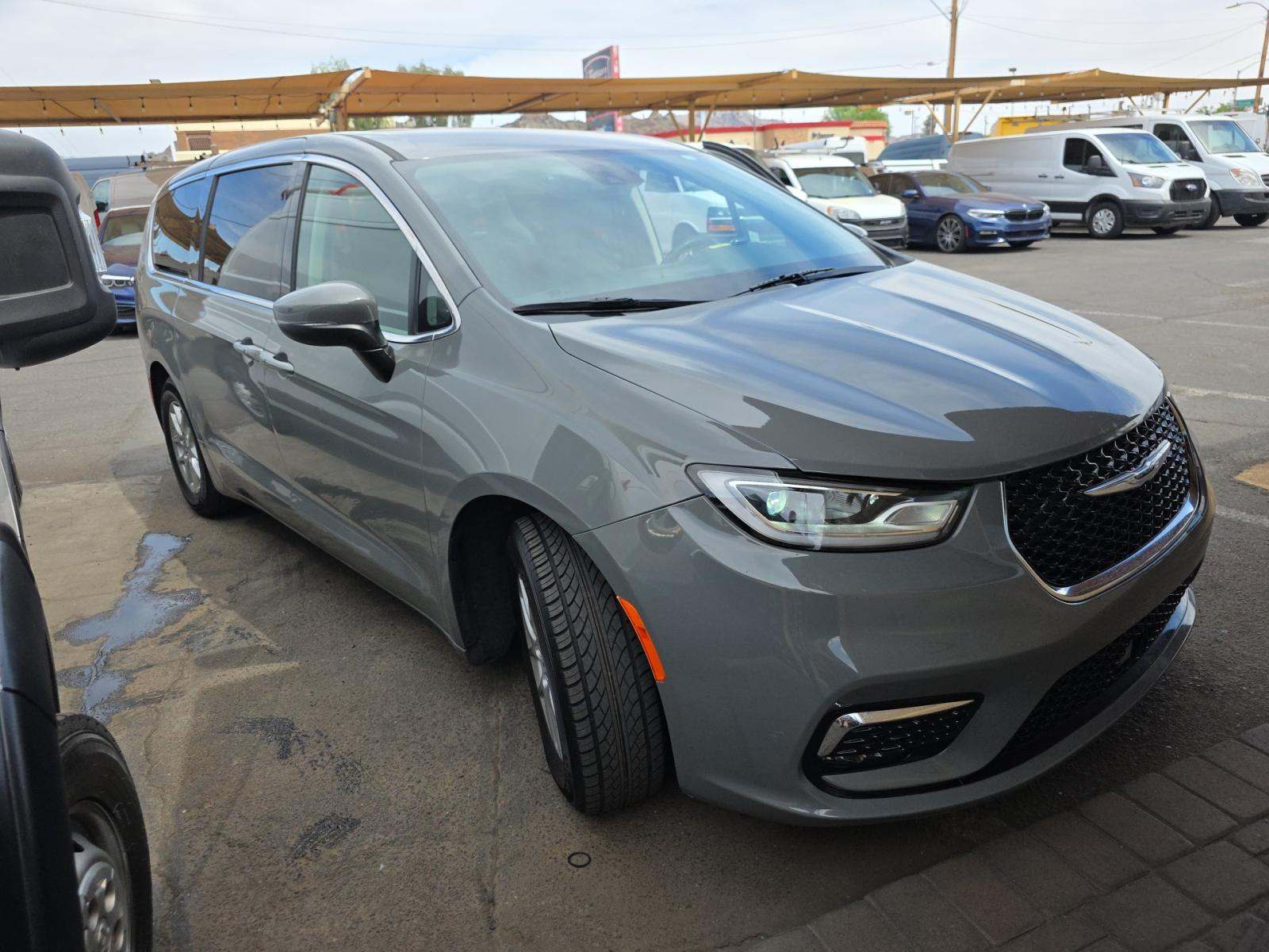 2023 Chrysler Pacifica Touring L FWD