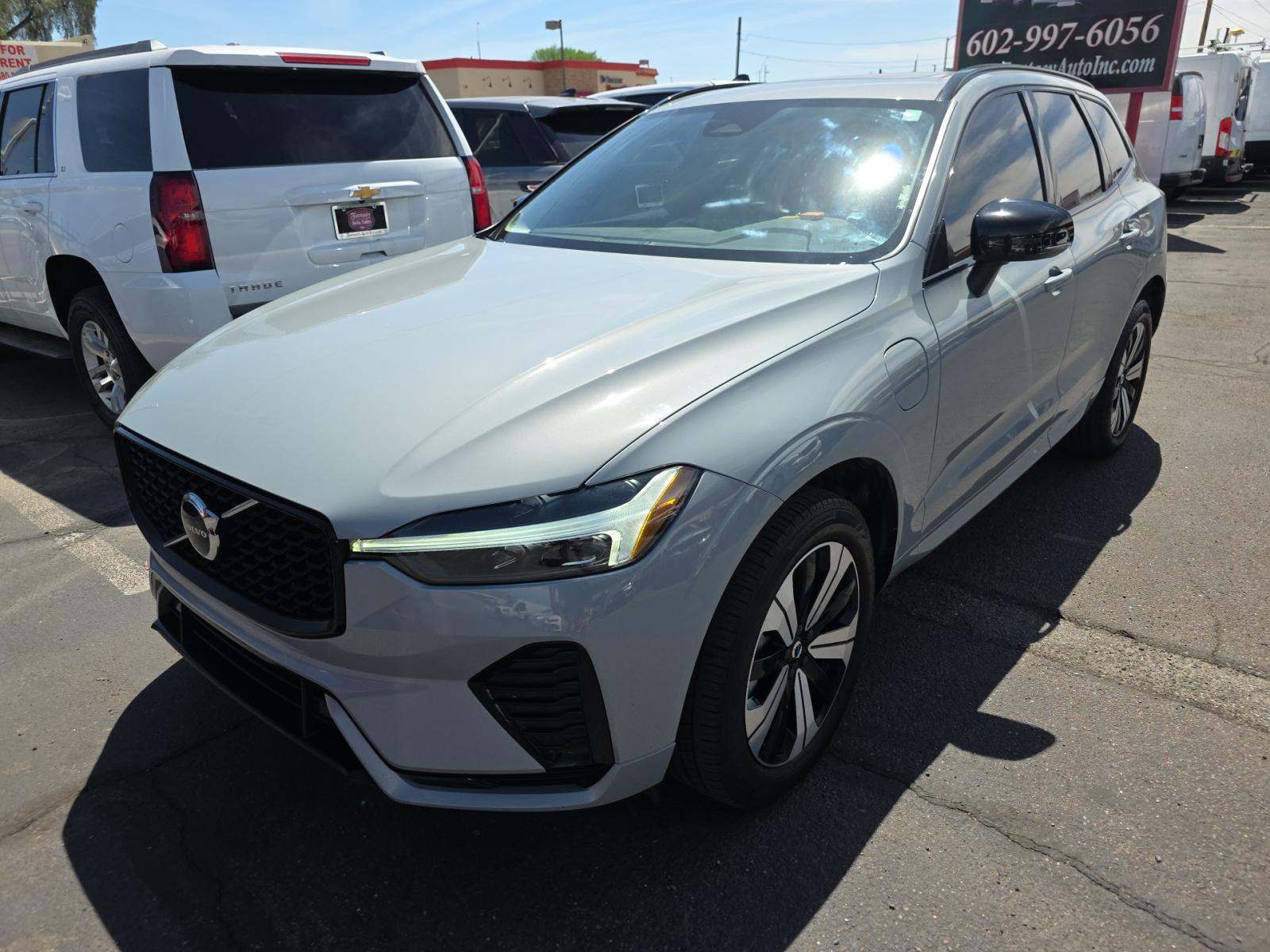 2024 Volvo XC60 Recharge T8 Core AWD
