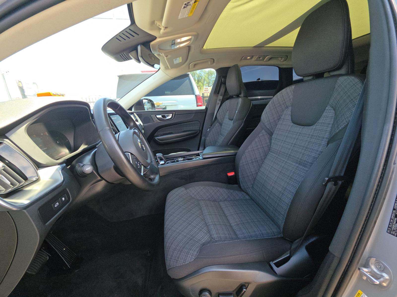 2024 Volvo XC60 Recharge T8 Core AWD