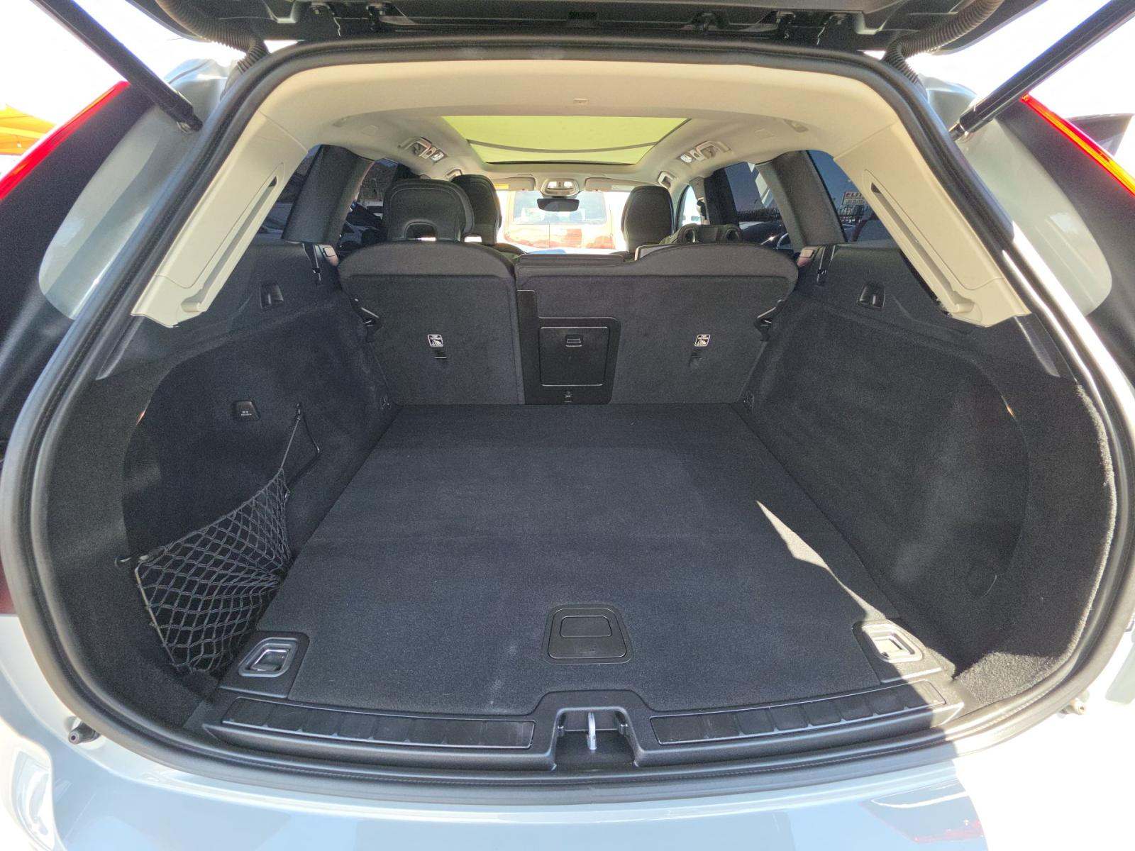 2024 Volvo XC60 Recharge T8 Core AWD