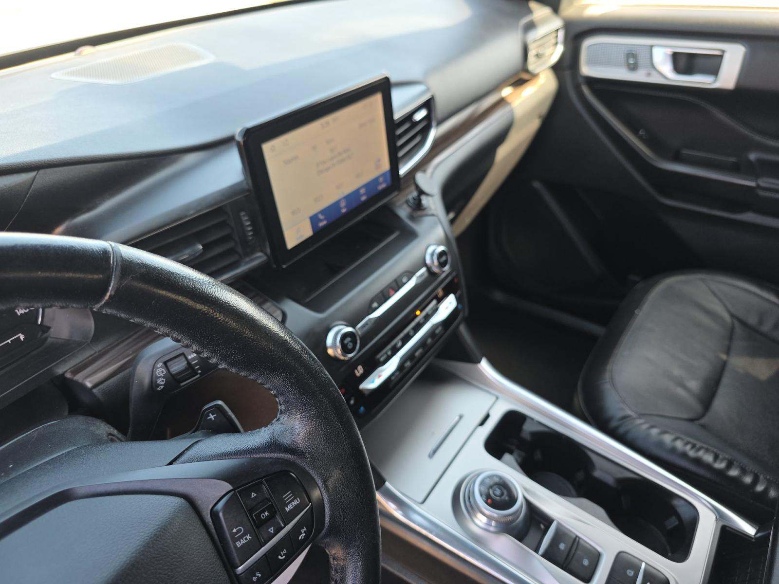 FORD EXPLORER - 10