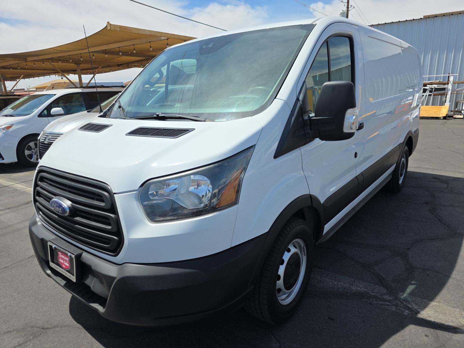 FORD TRANSIT 150 - 1