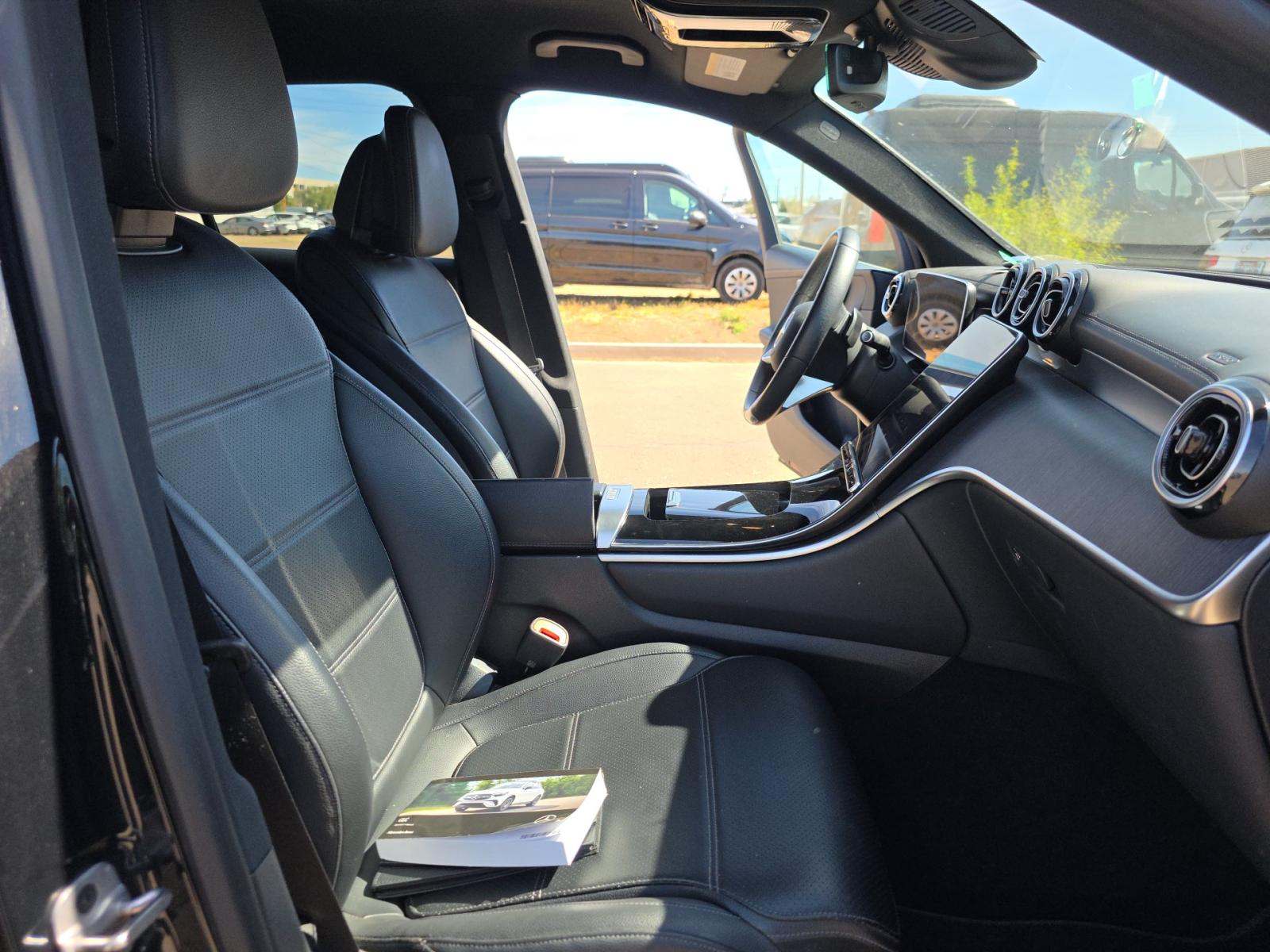 2024 Mercedes-Benz GLC GLC 300 RWD