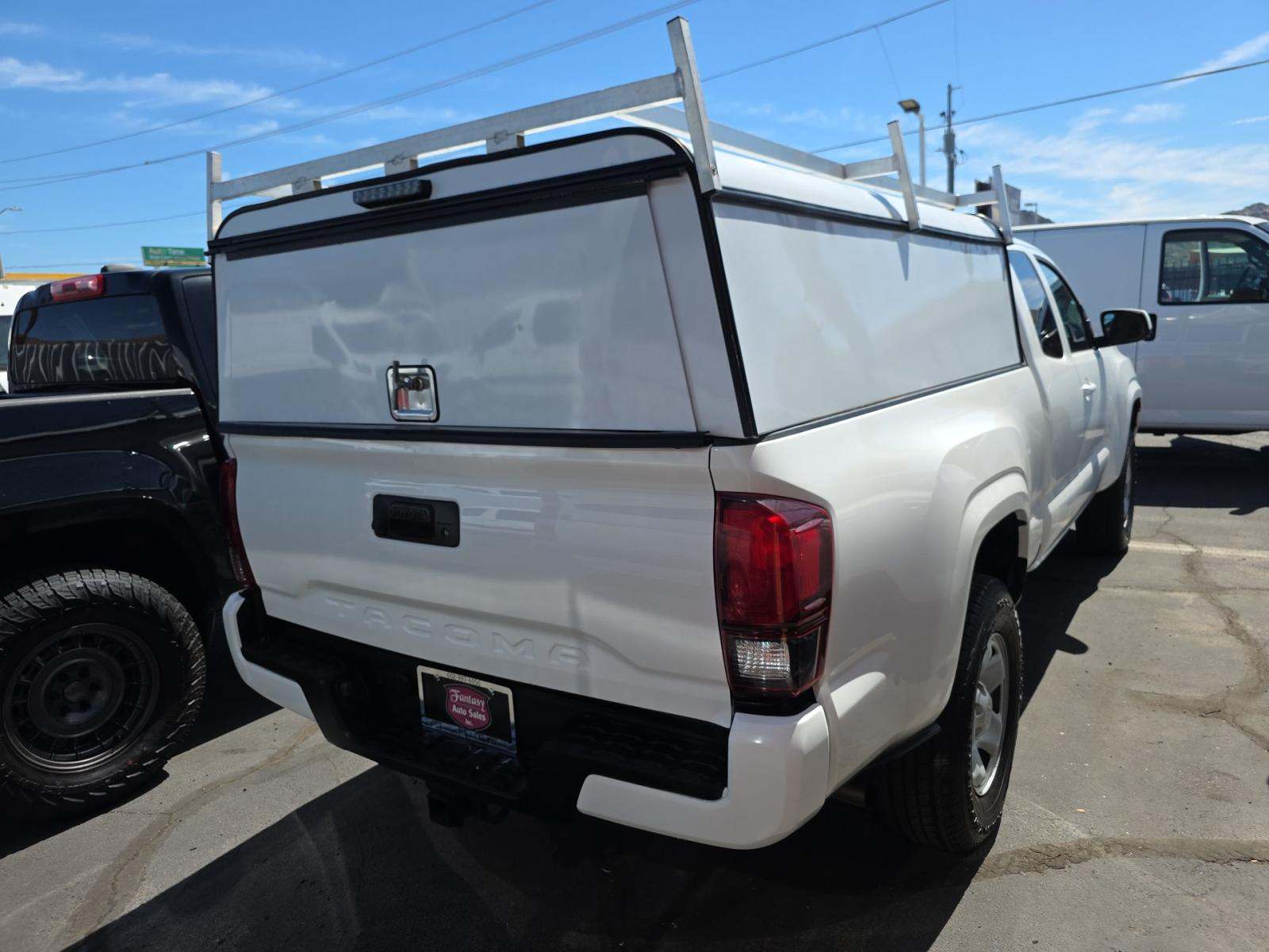 2023 Toyota Tacoma SR RWD