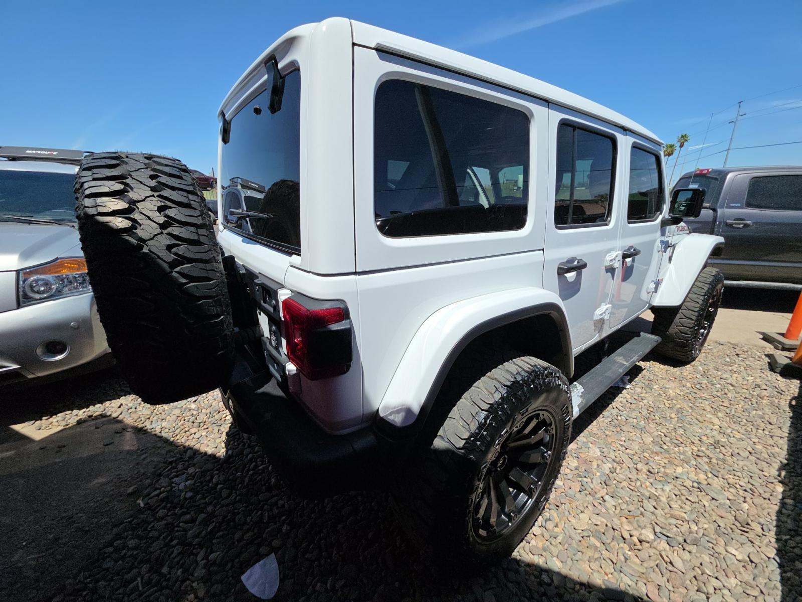JEEP UNLIMITED RUBICON - 3