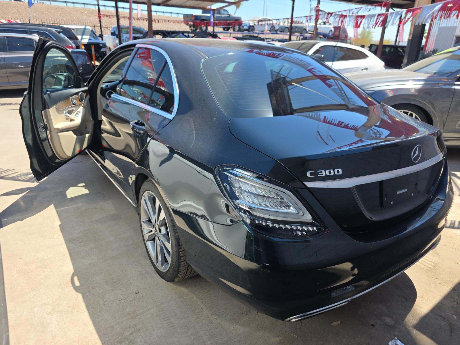 MERCEDES-BENZ C-CLASS - 2