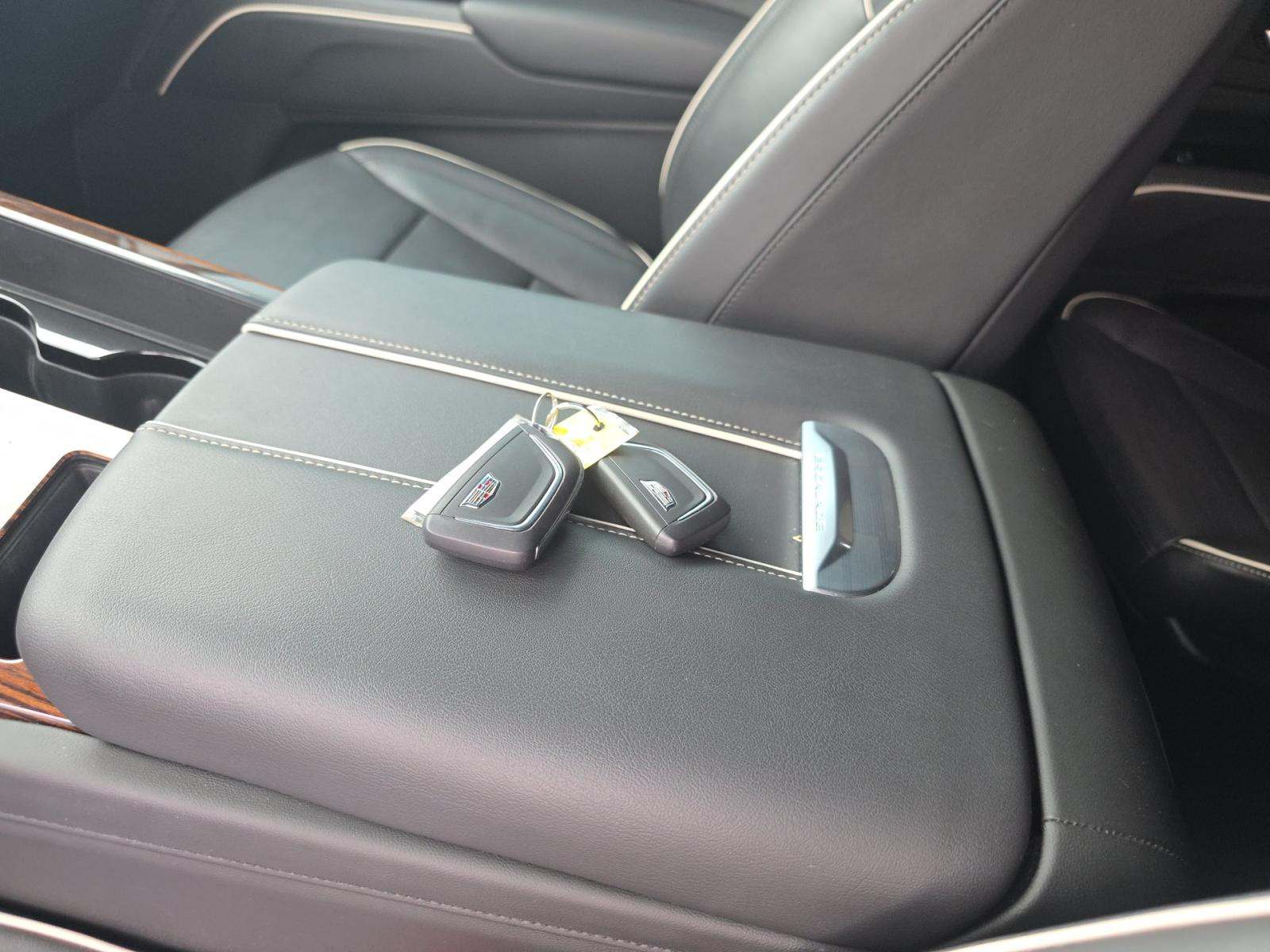 2023 Cadillac Escalade Premium Luxury AWD