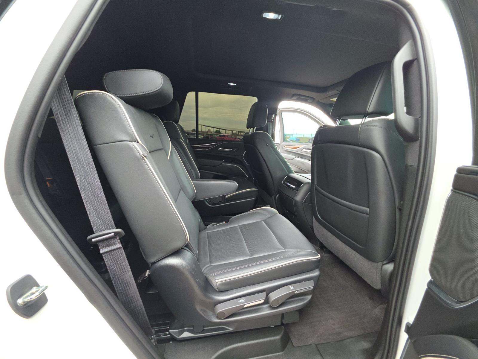 2023 Cadillac Escalade Premium Luxury AWD