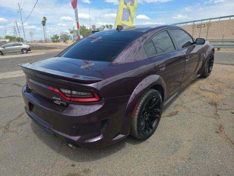 DODGE SRT HELLCAT - 3