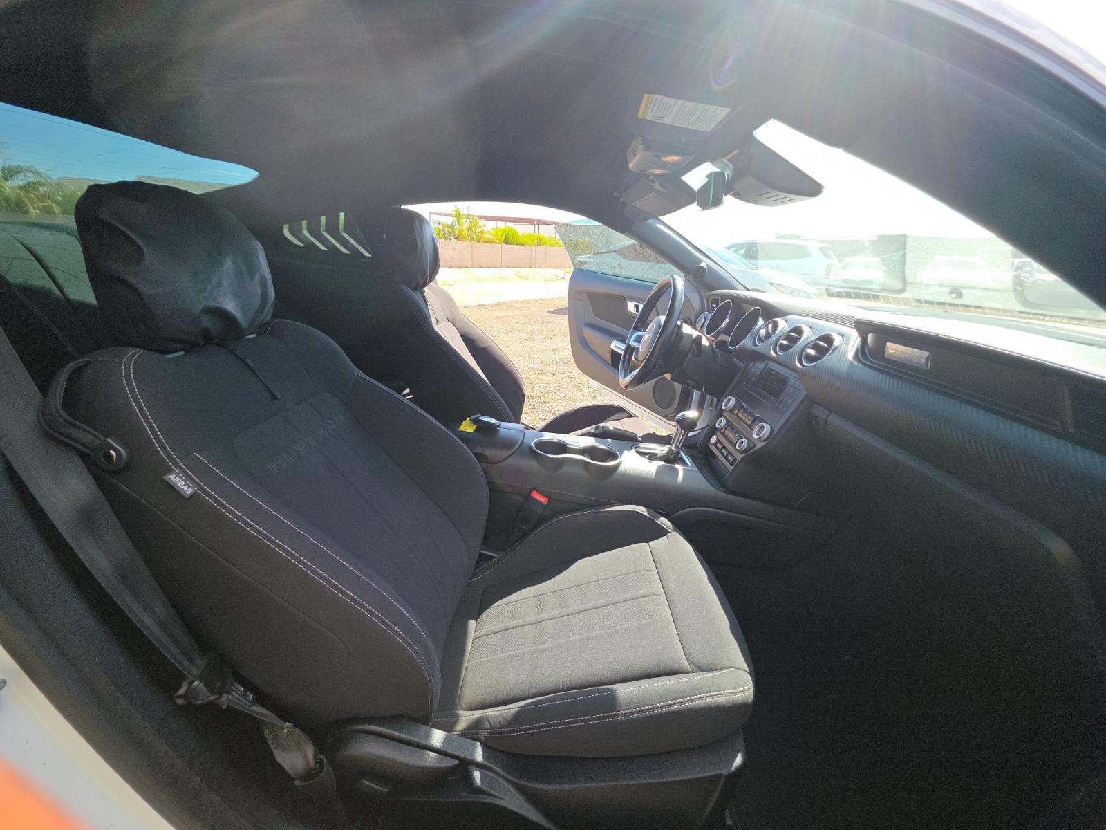 2022 Ford Mustang EcoBoost RWD