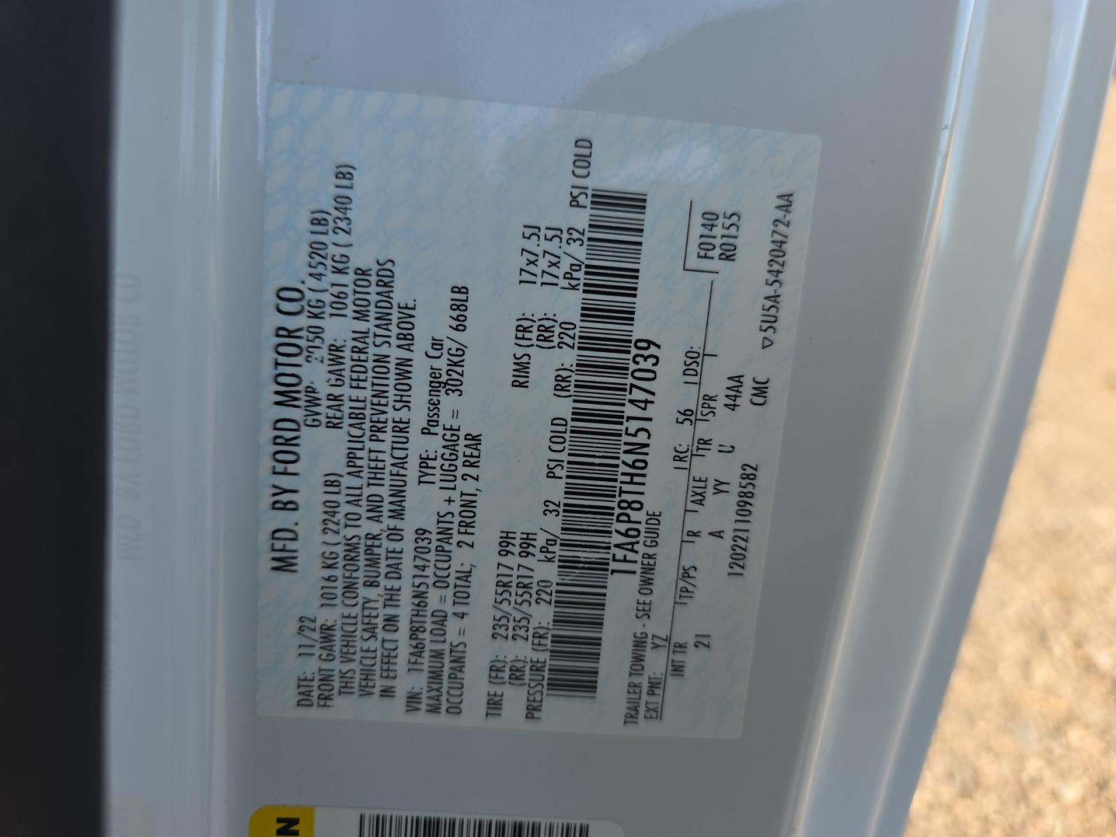 2022 Ford Mustang EcoBoost RWD