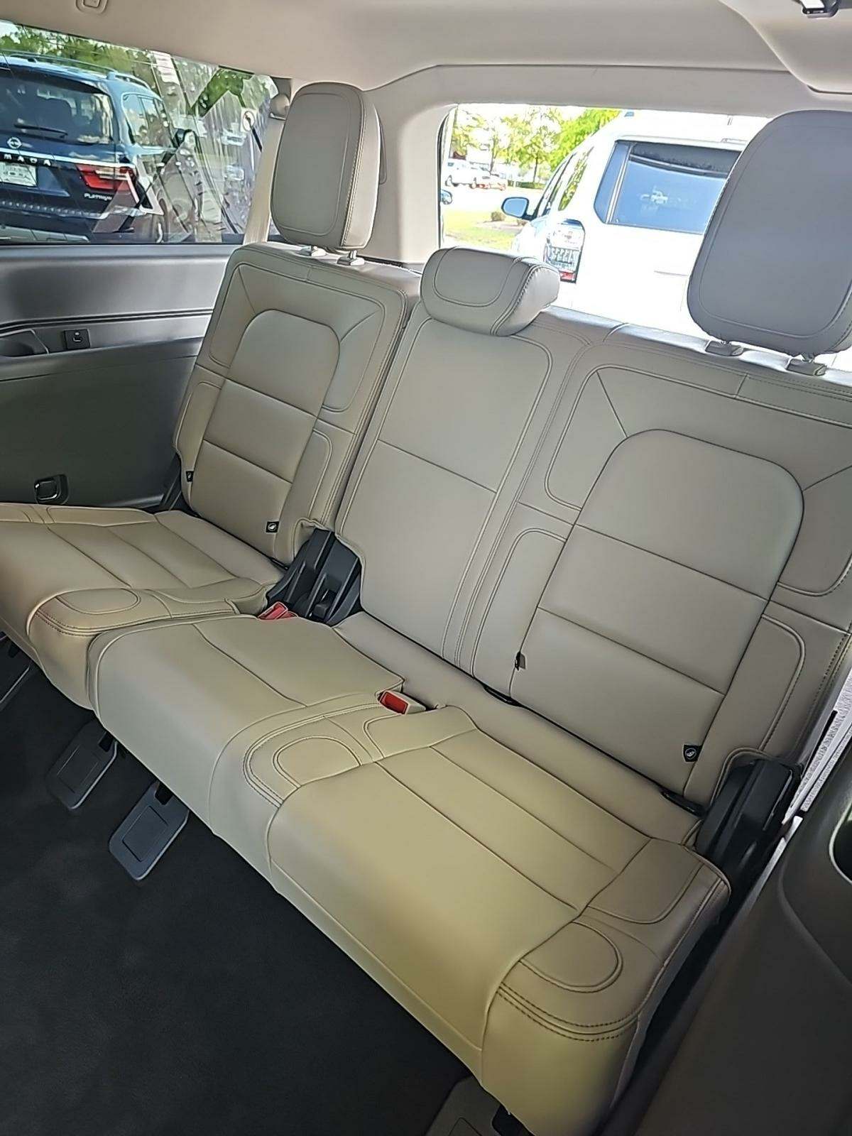 2022 Lincoln Navigator L Reserve AWD