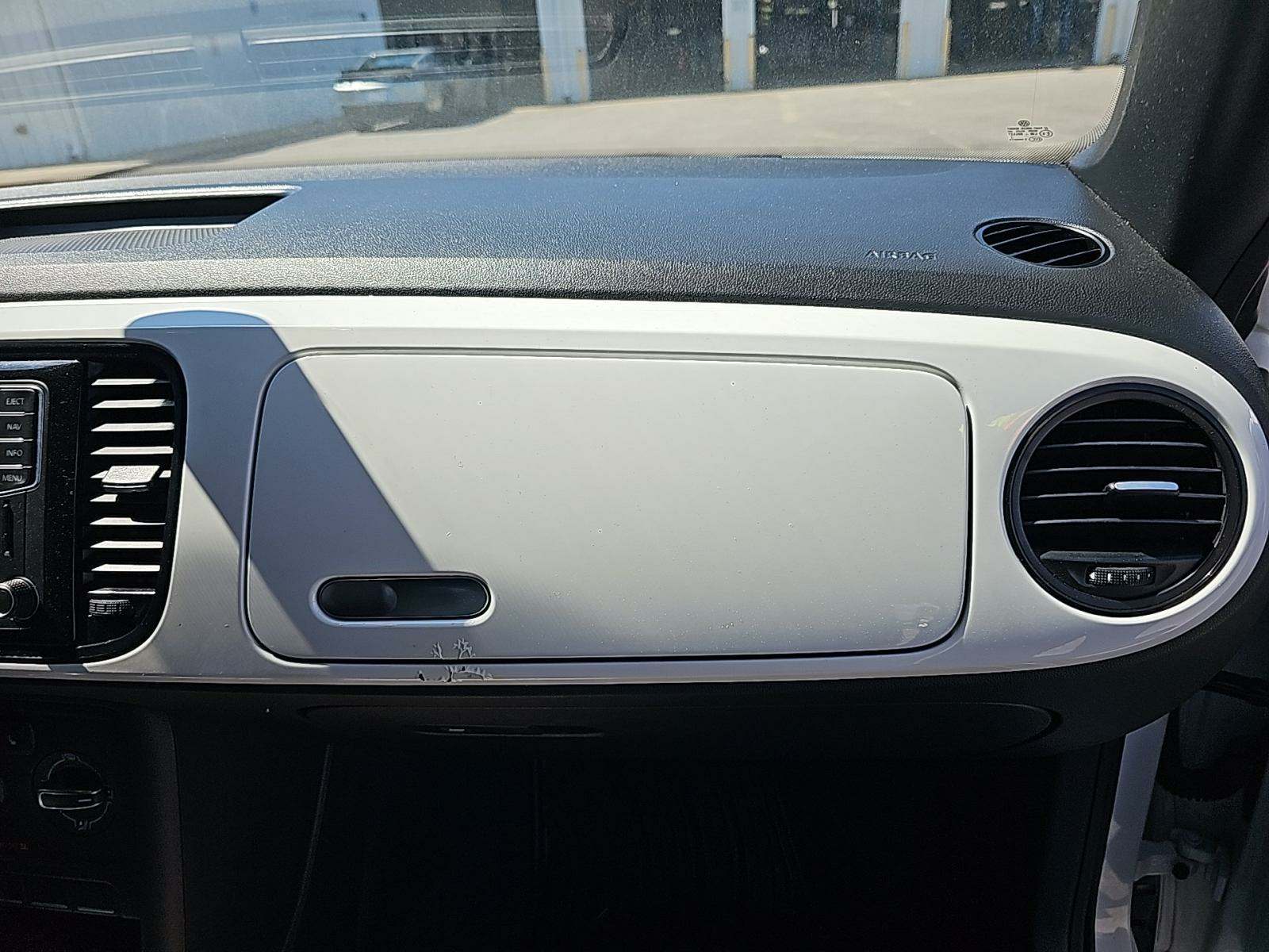 2017 Volkswagen Beetle 1.8T S FWD