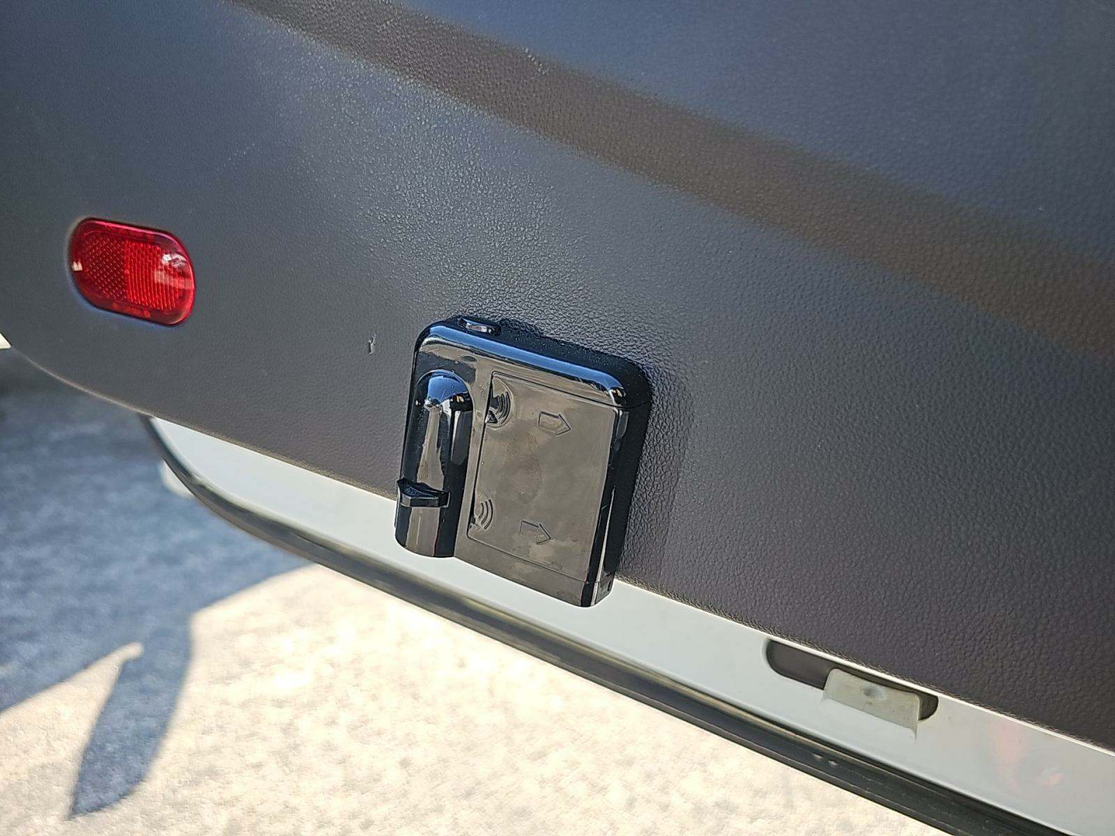 2017 Volkswagen Beetle 1.8T S FWD