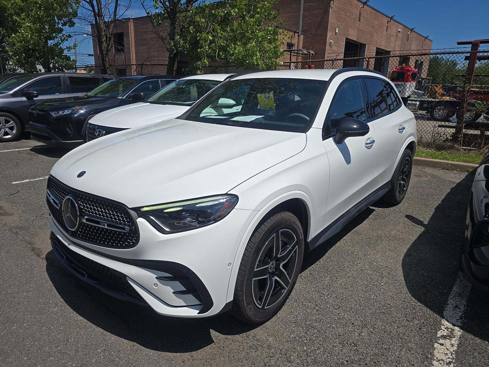 2023 Mercedes-Benz GLC GLC 300 AWD