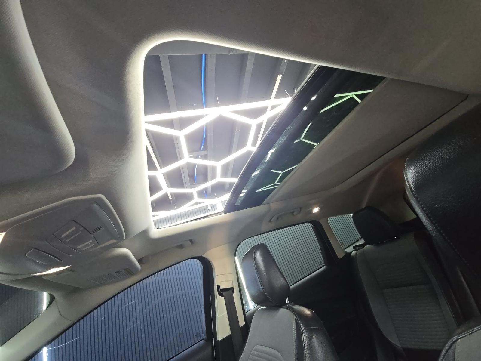FORD ESCAPE - 7