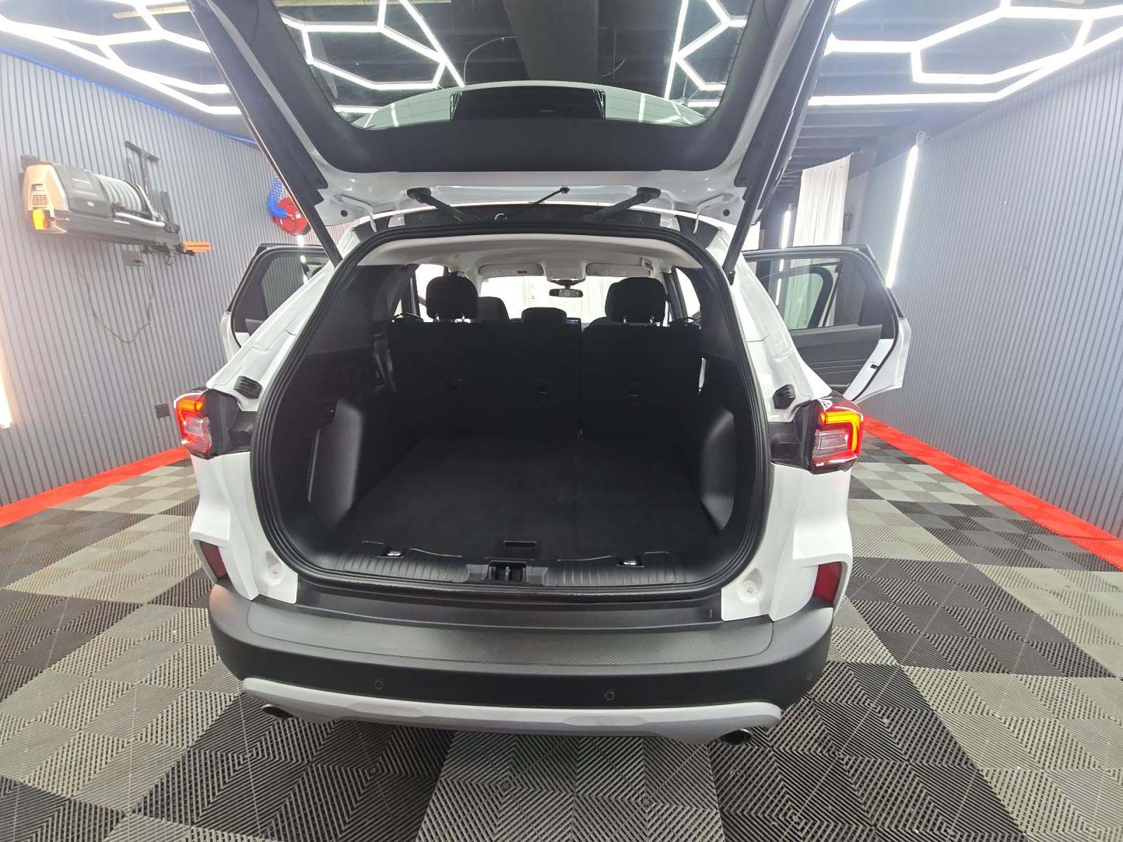 FORD ESCAPE - 10