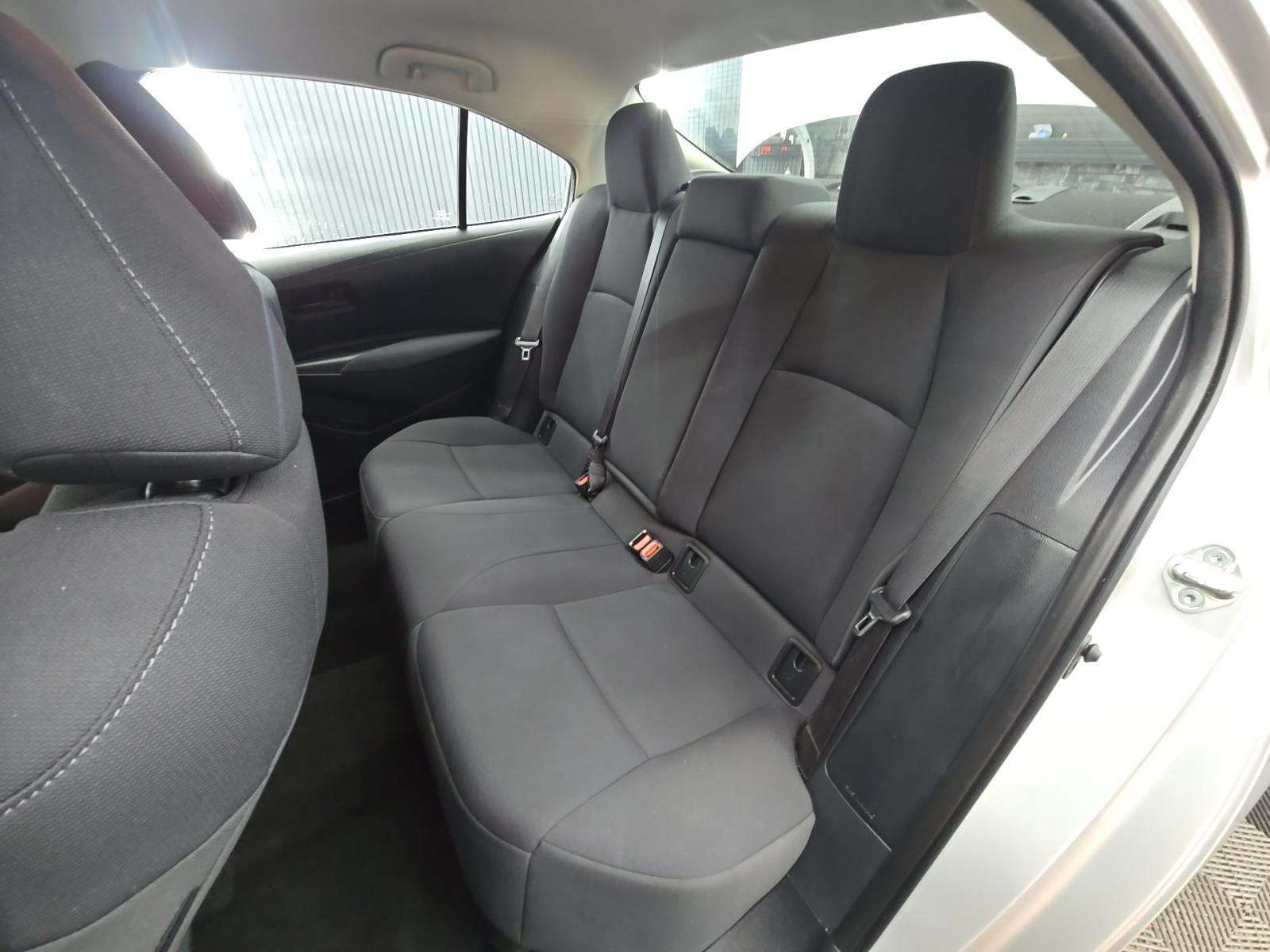 2022 Toyota Corolla LE FWD